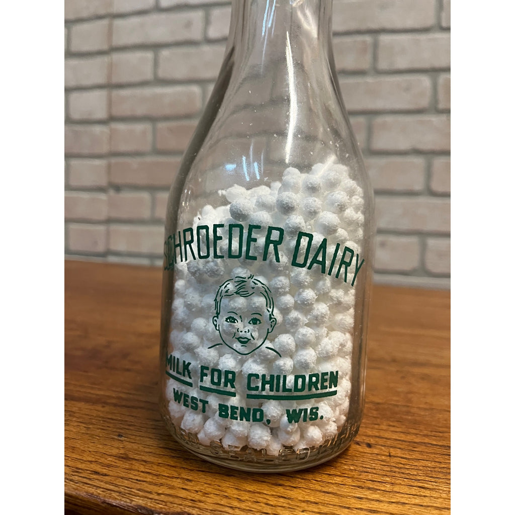 Vintage Schroeder Dairy West Bend Wis Quart Milk Bottle WI Wisconsin