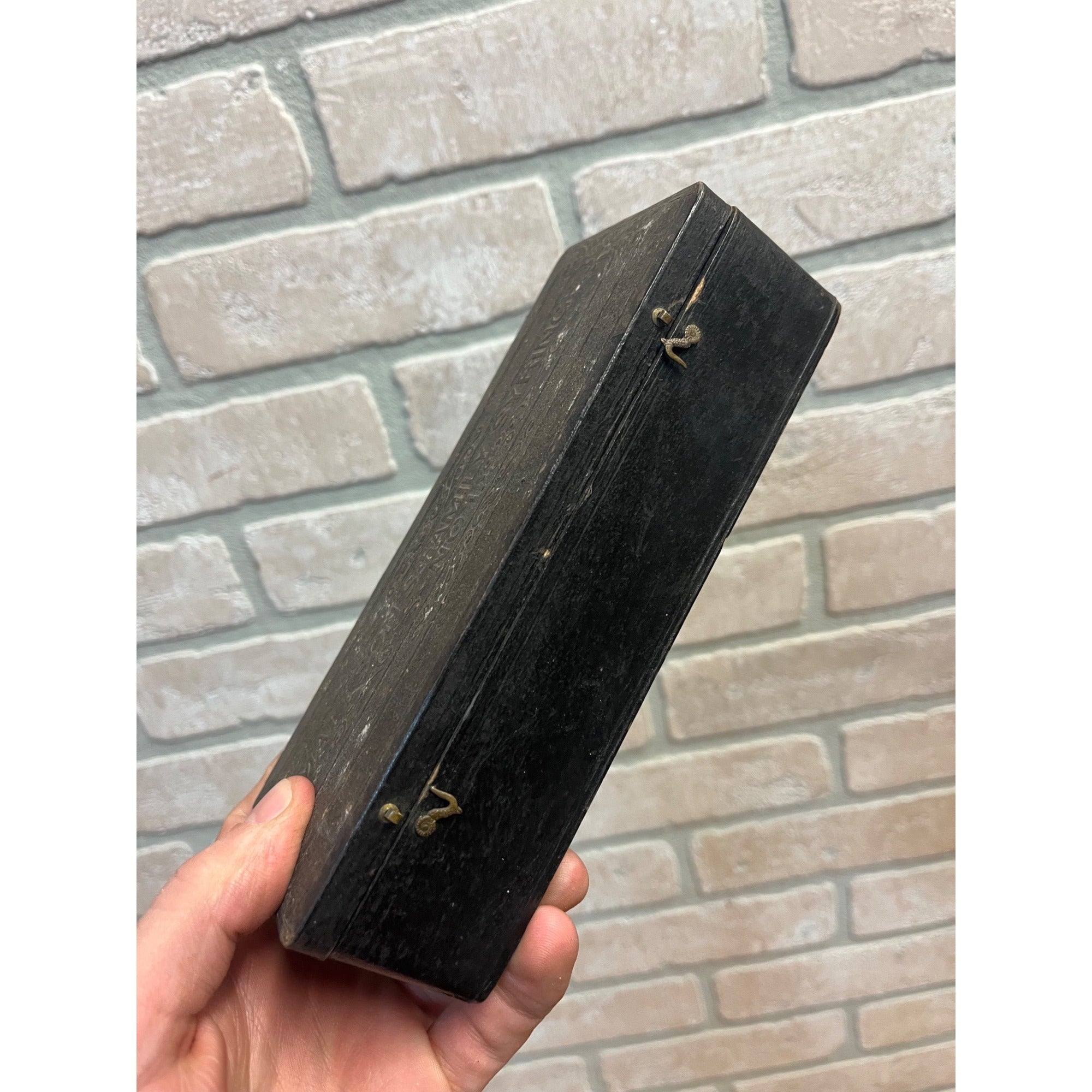 Rare Antique Mattsons Family Syringe Box - Unique Medical Collectible
