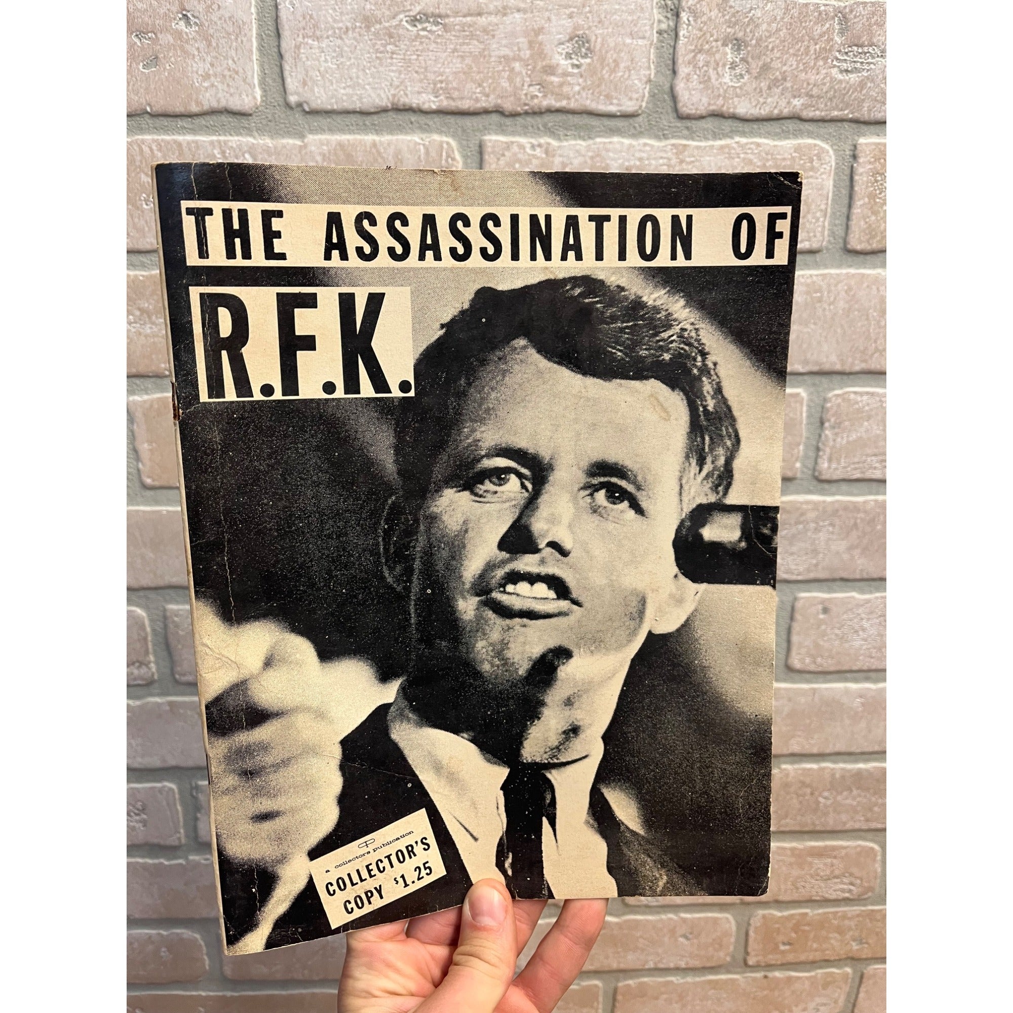 The Assassination of R.F.K. Robert Kennedy 1968 Collector's Copy Magazine Book