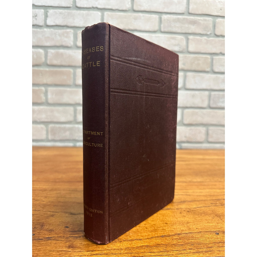 1912 Diseases of Cattle Hardcover Book Dept. of Agriculture Farm Dairy Illustrated