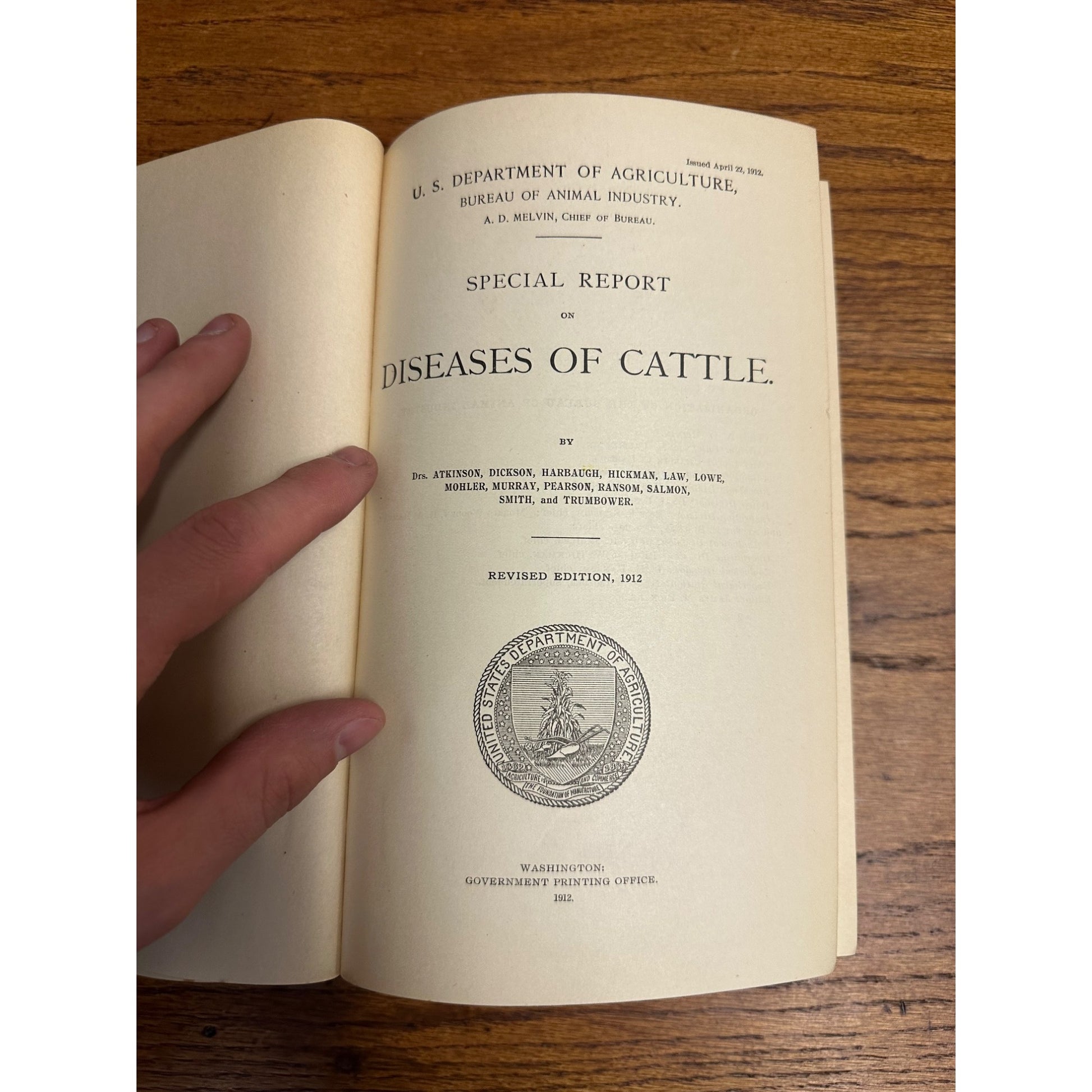 1912 Diseases of Cattle Hardcover Book Dept. of Agriculture Farm Dairy Illustrated