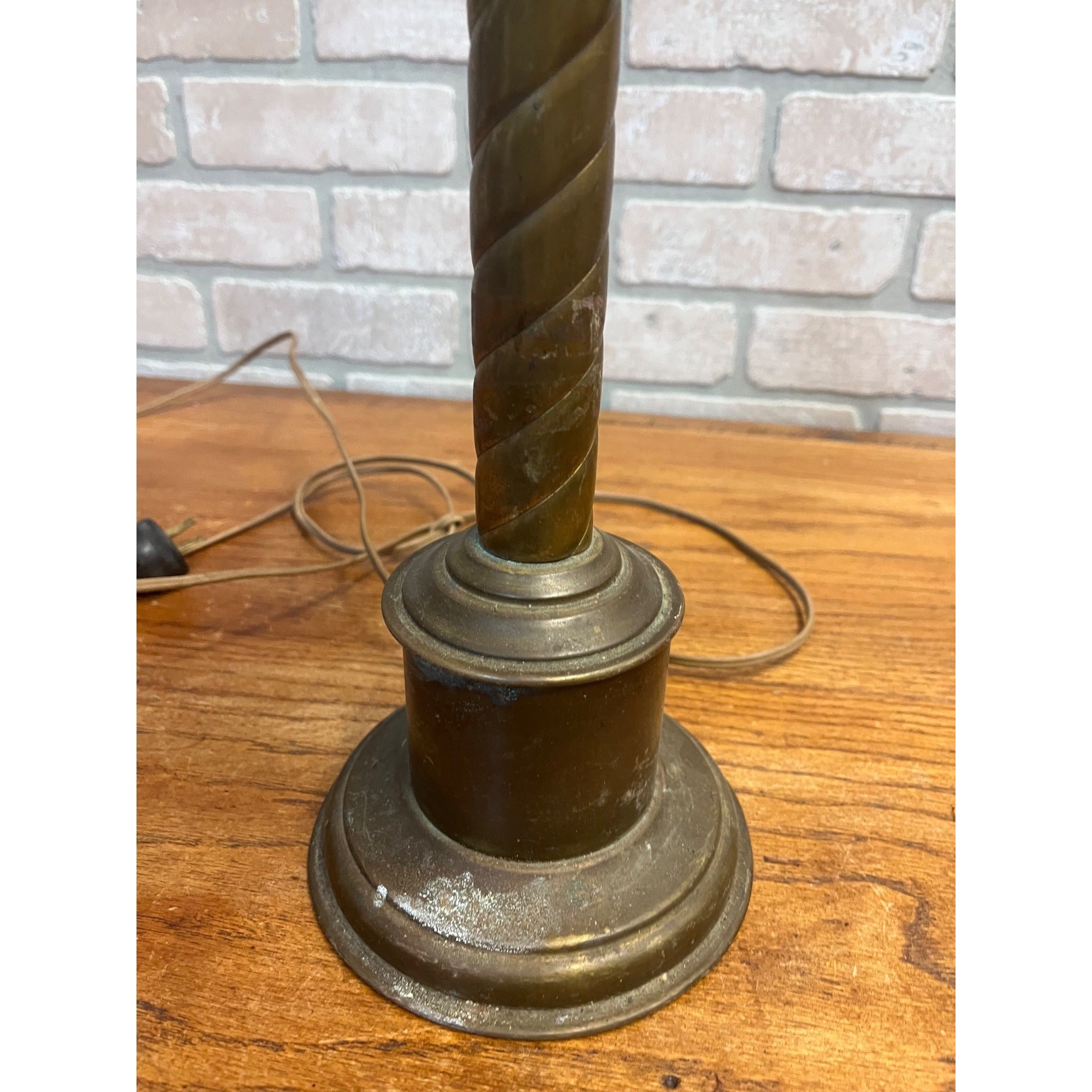 Antique Neoclassical Twist Copper Bronze Table Desk Lamp Spiral Column Design
