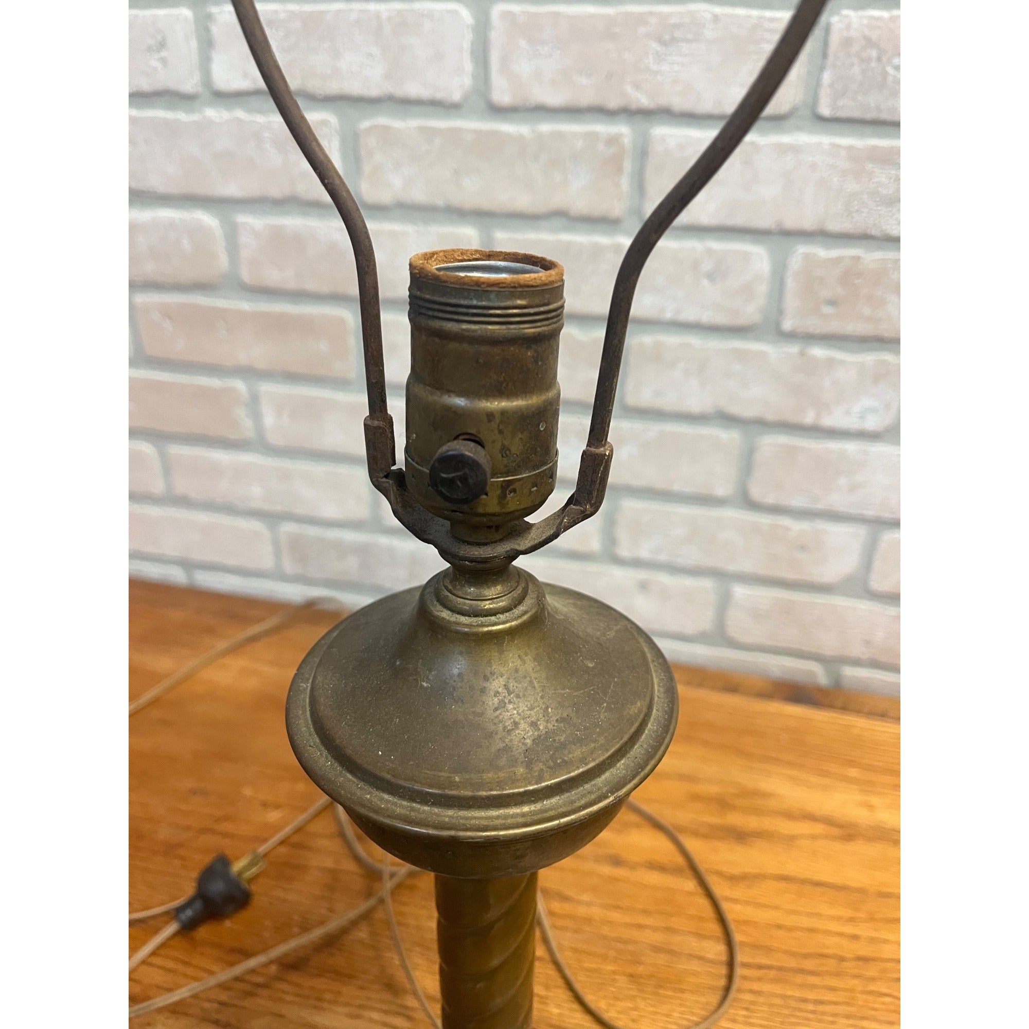 Antique Neoclassical Twist Copper Bronze Table Desk Lamp Spiral Column Design
