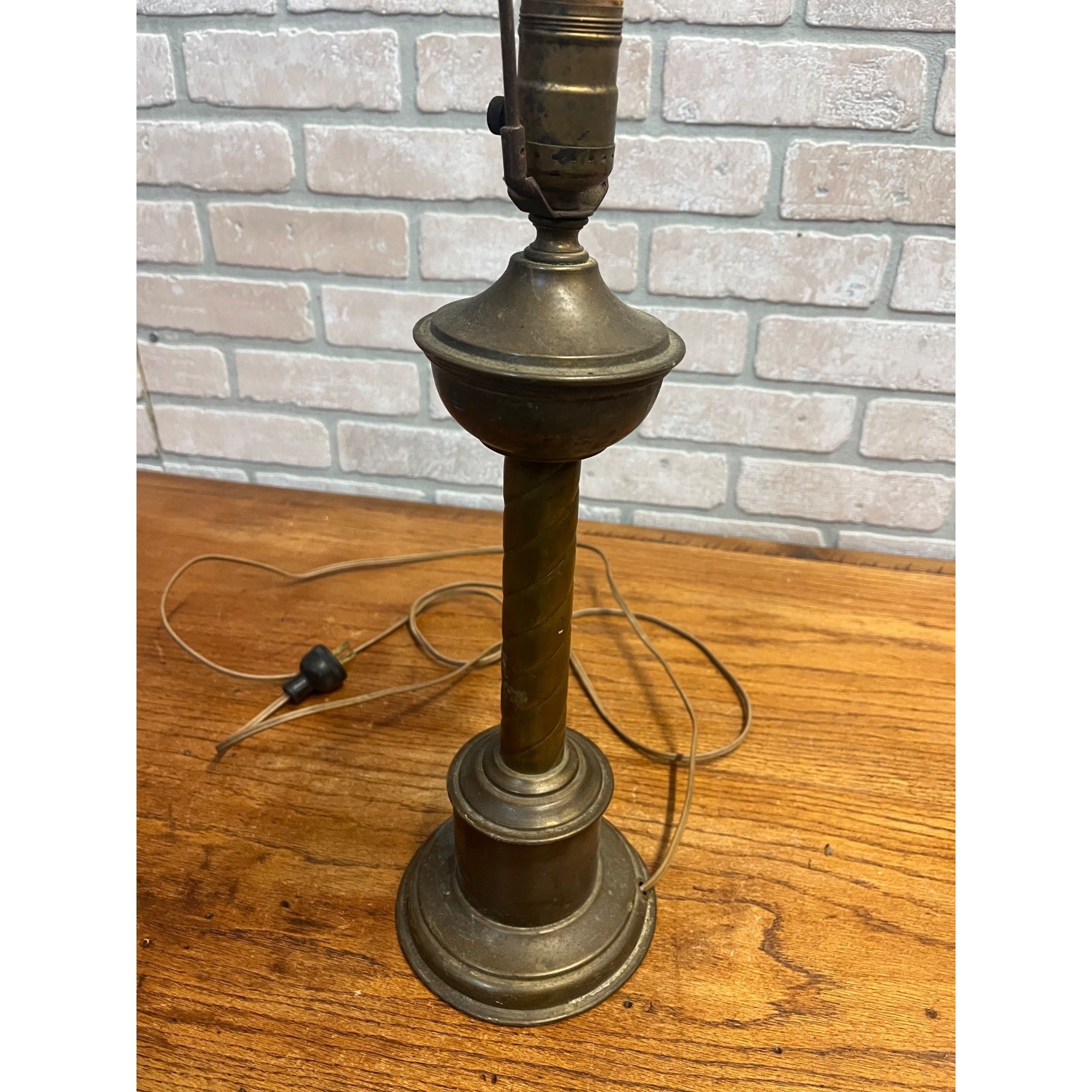 Antique Neoclassical Twist Copper Bronze Table Desk Lamp Spiral Column Design