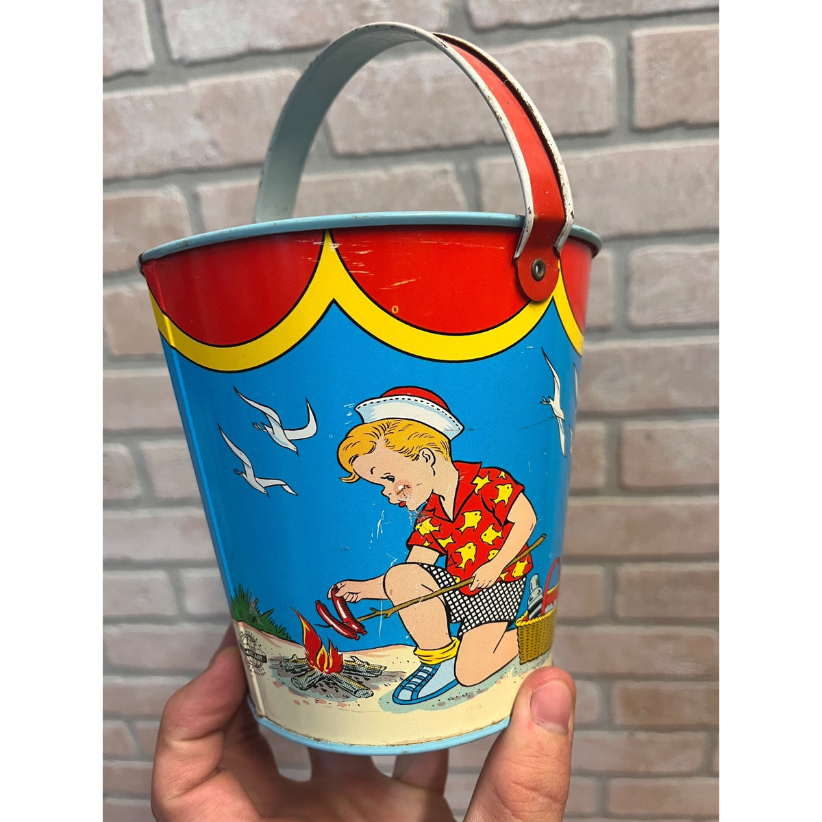 Vintage Ohio Art Co. Tin Litho Child's Beach Sand Pail Bucket Toy 7.5" NEAR MINT