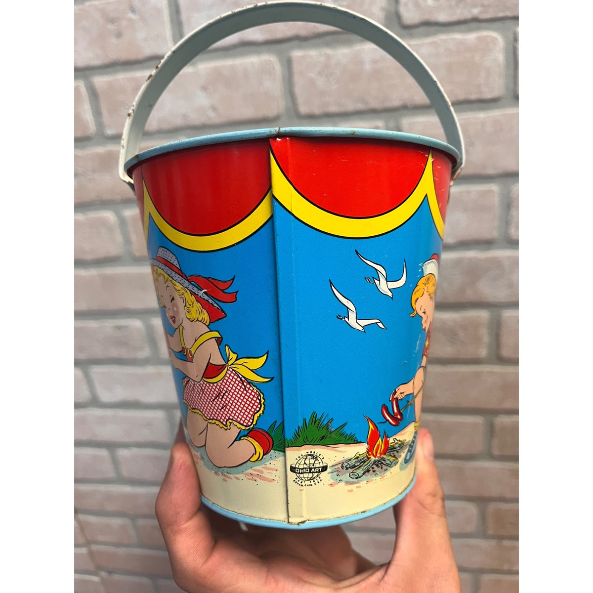 Vintage Ohio Art Co. Tin Litho Child's Beach Sand Pail Bucket Toy 7.5" NEAR MINT