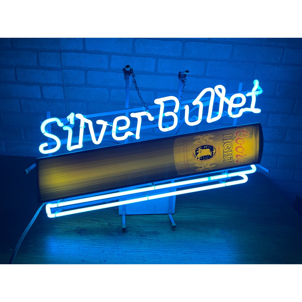 Vintage 1981 Coors Light Silver Bullet Flying Can Beer Lighted Bar Neon Sign