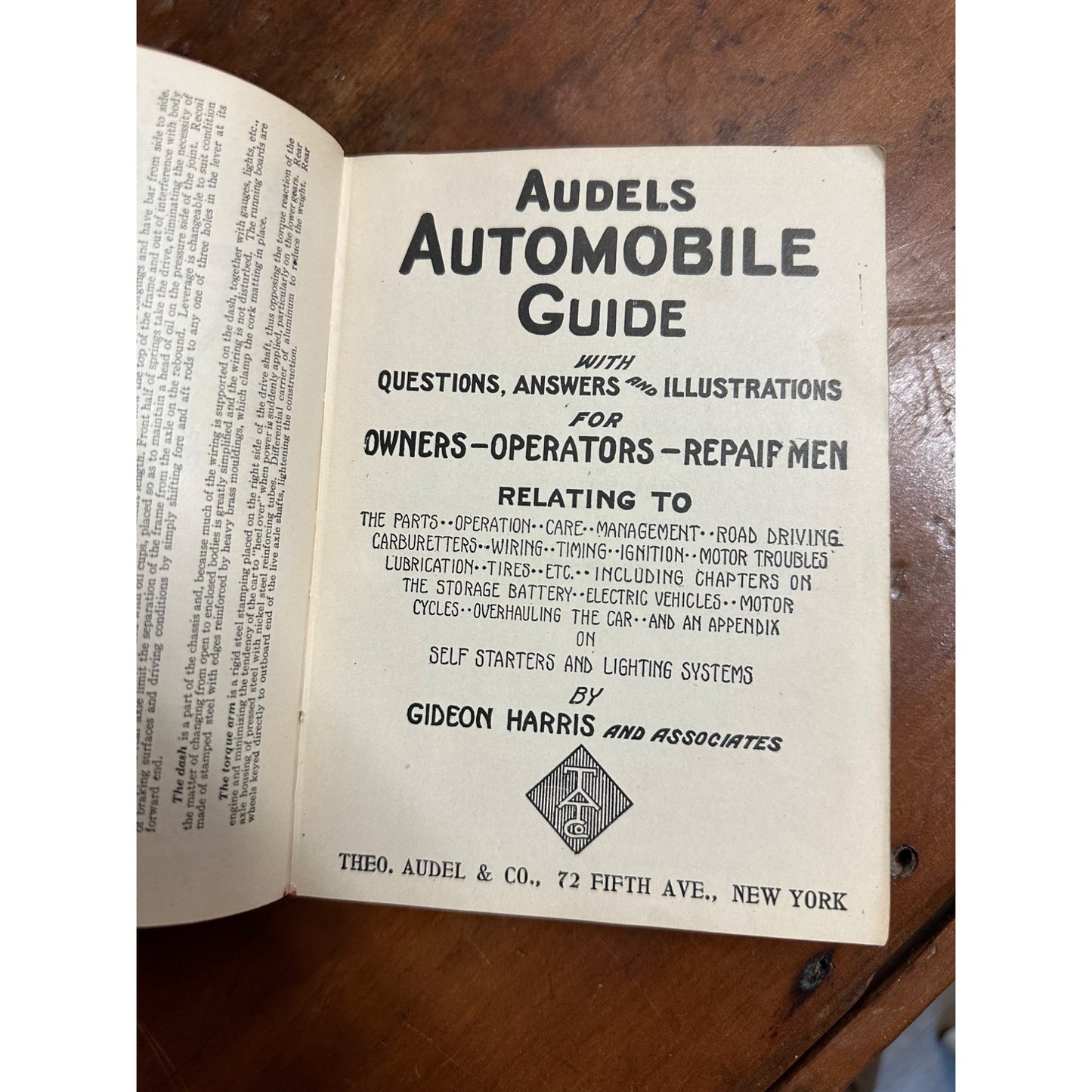 VTG 1915/1920 AUDELS AUTOMOBILE GUIDE BOOK WITH QUESTIONS ILLUSTRATIONS