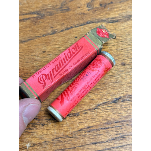 NOS Advertising Medicine Box & Tin Pyramidon Winthrop Chemical Co NY Windsor