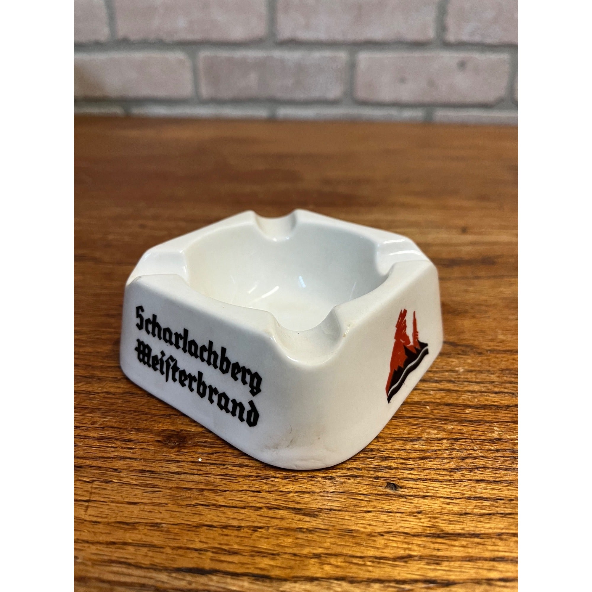 Vintage Scarlet Mountain German Wine Brandy Advertising Ceramic Ashtray Liquor
