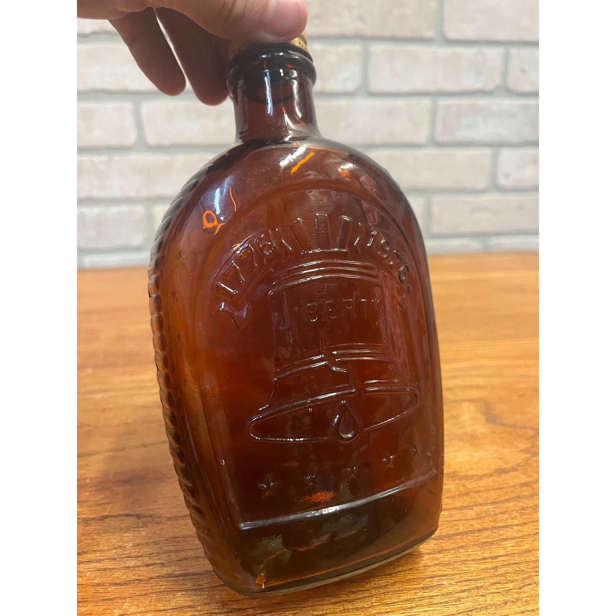 Vintage Log Cabin Syrup Bottle Bicentennial 1776-1976 Amber Bottles Liberty Bell