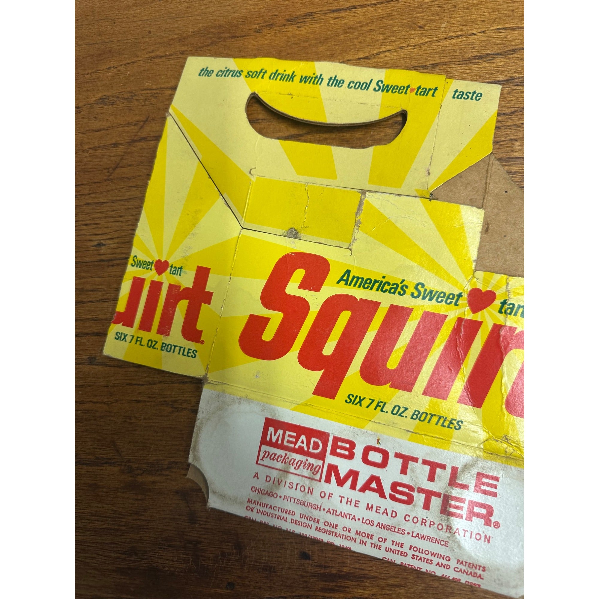 Squirt Soda Sweetart Cardboard Carrier Six Pack Carton Bottle 6-Pack Case Vintage