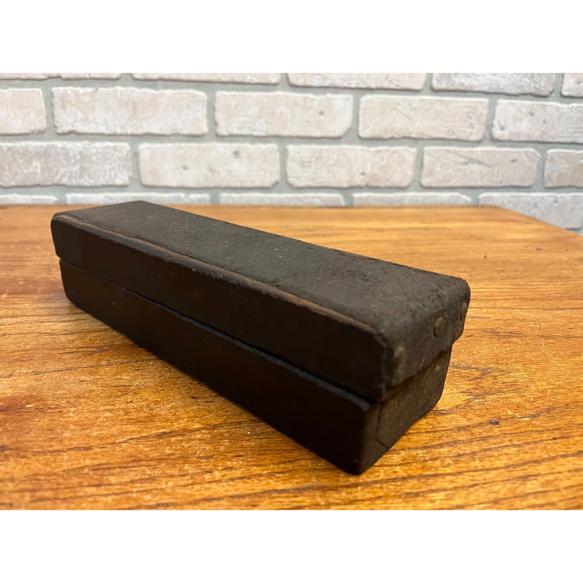 Antique Oilstone Sharpening Stone Wood Box Case Tool Primitive Hone Carpenter