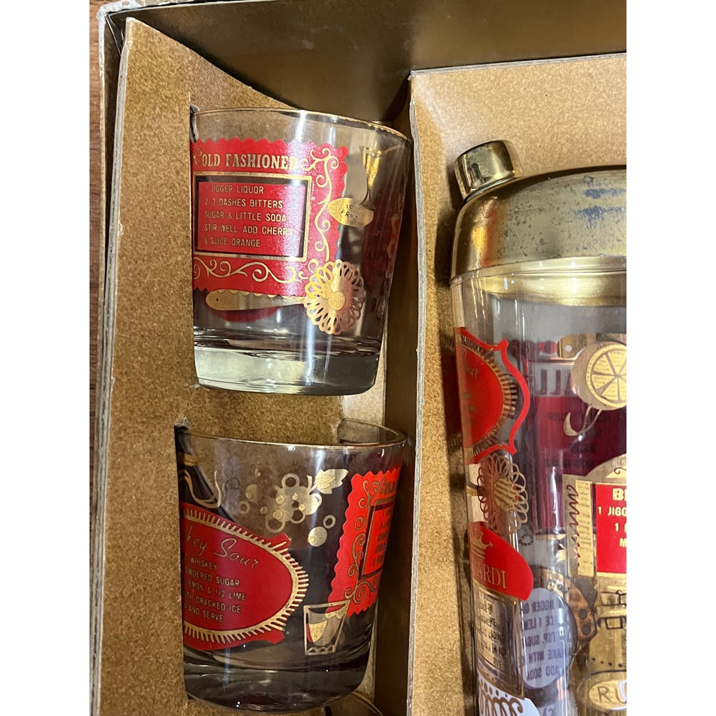 Vintage Jeannette Glass Company Recipe Cocktail Shaker & Glasses 9pc Red/Gold