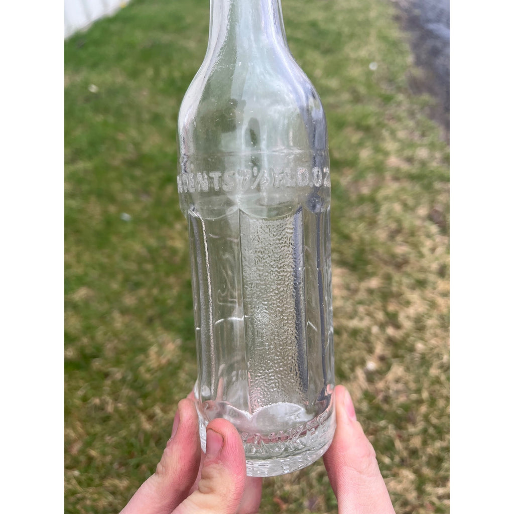 Vintage 1930s Graf's Beaverages Embossed Art Deco Soda Bottle Milwaukee Wis WI