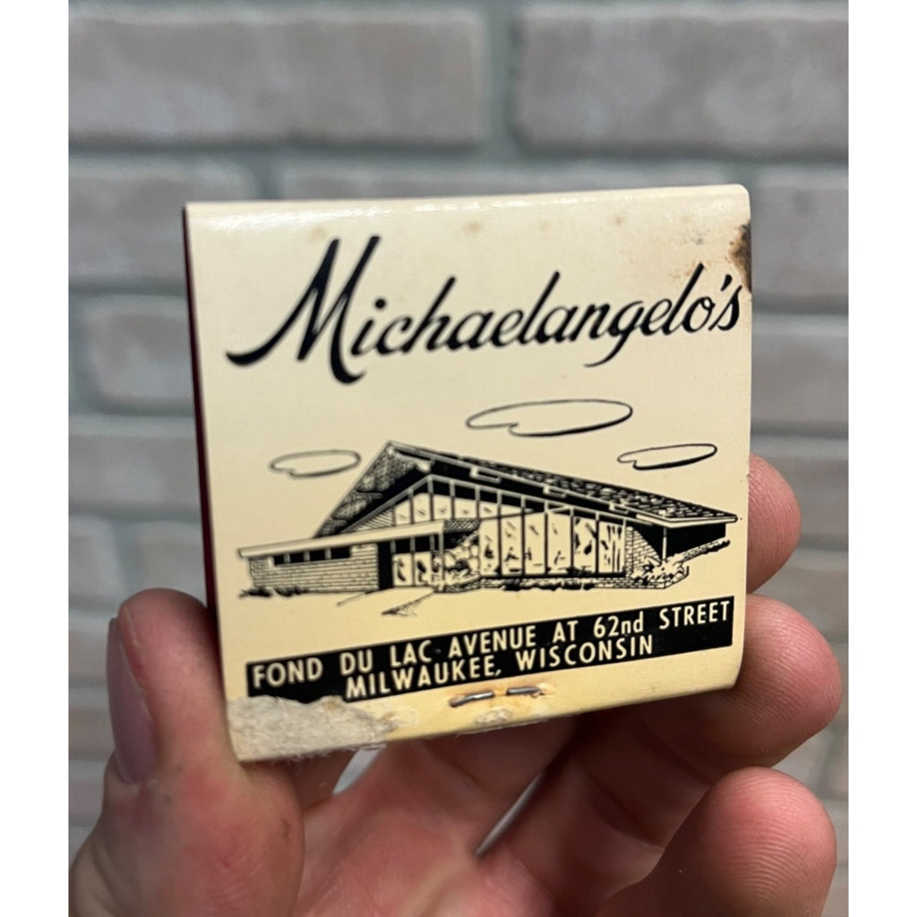 Mille's Michaelangelo Italian Restaurant Milwaukee Wis FULL Advertising Matchbook