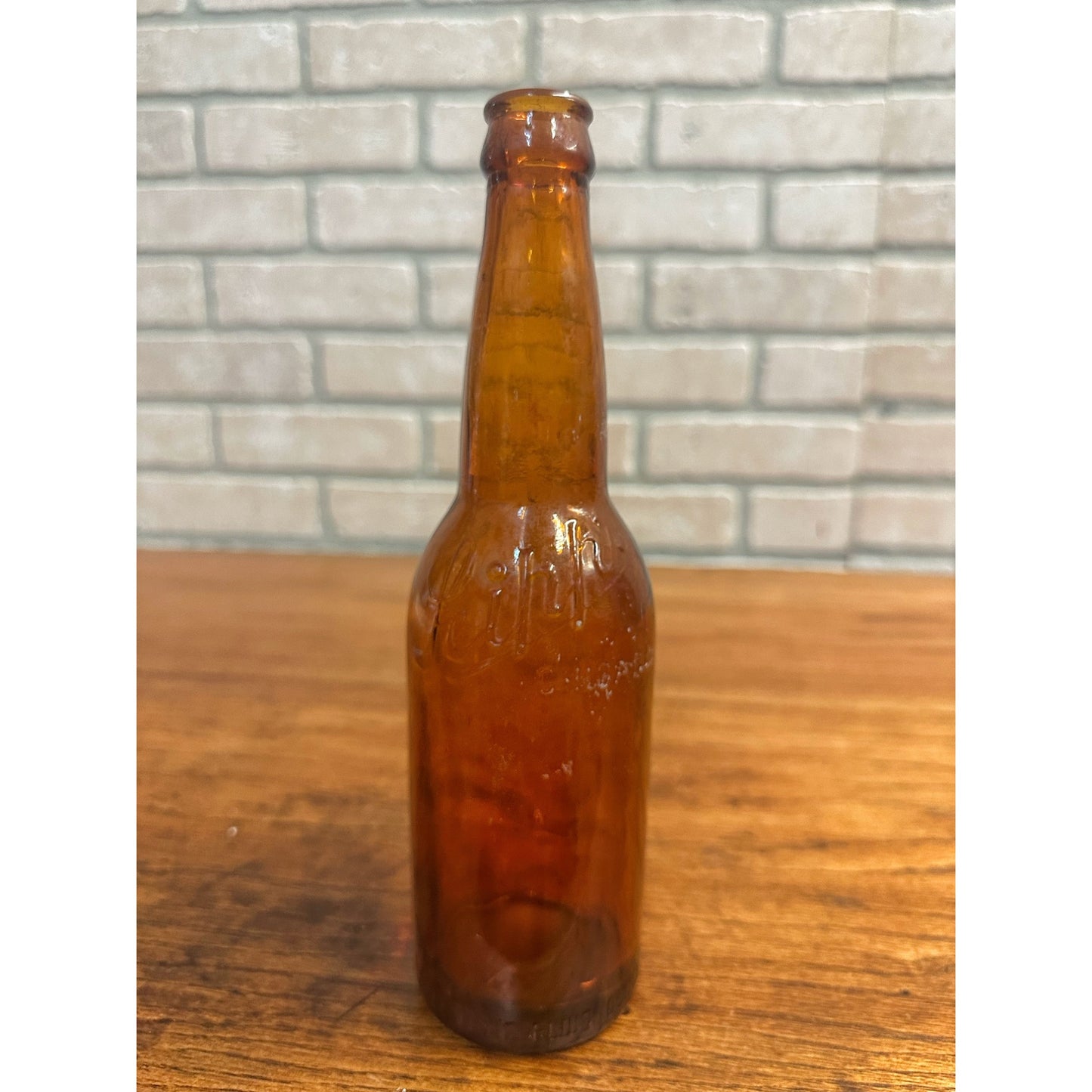 Conrad Seipp Brewing Co Chicago Amber Brown Beer Bottle 12oz Seipp's Illinois