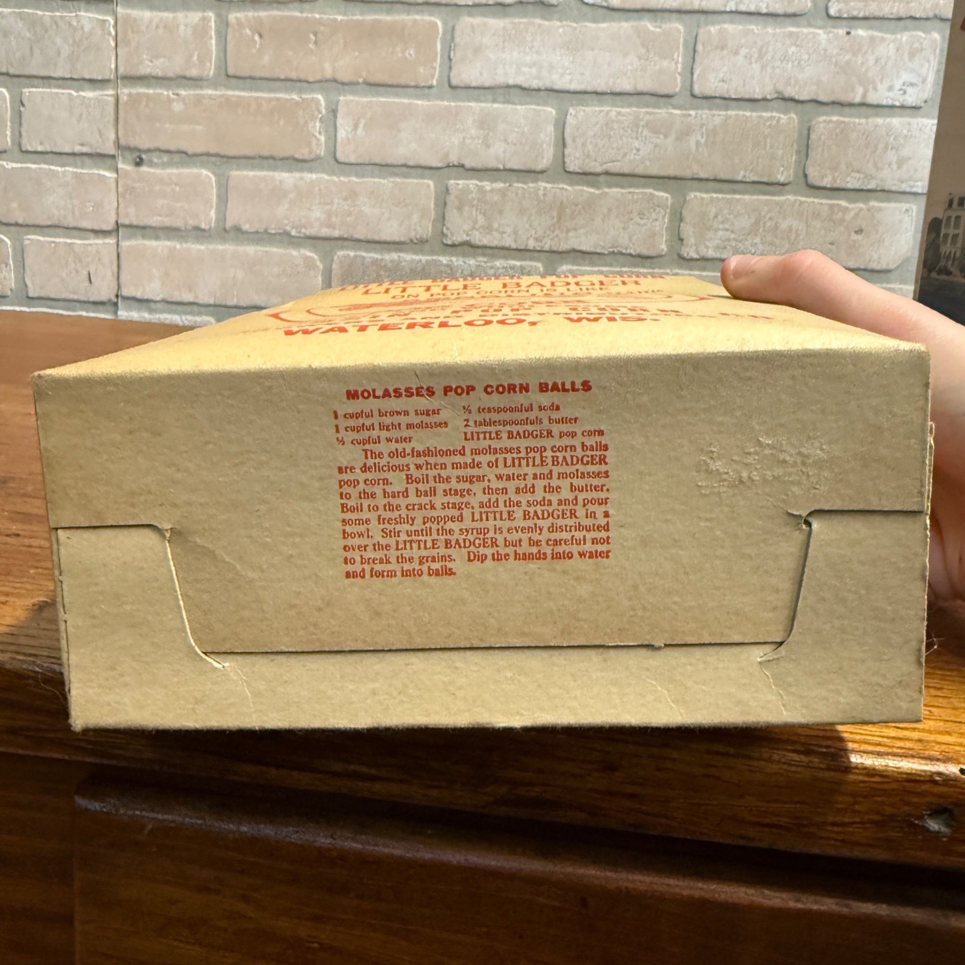 Scarce Little Badger Popcorn Box Advertising Waterloo Wis