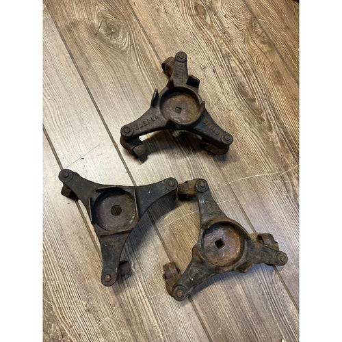 Antique Lot (3) Cast Iron 3 Wheel Swivel Caster Stove Movers Dolly Harper Stove+
