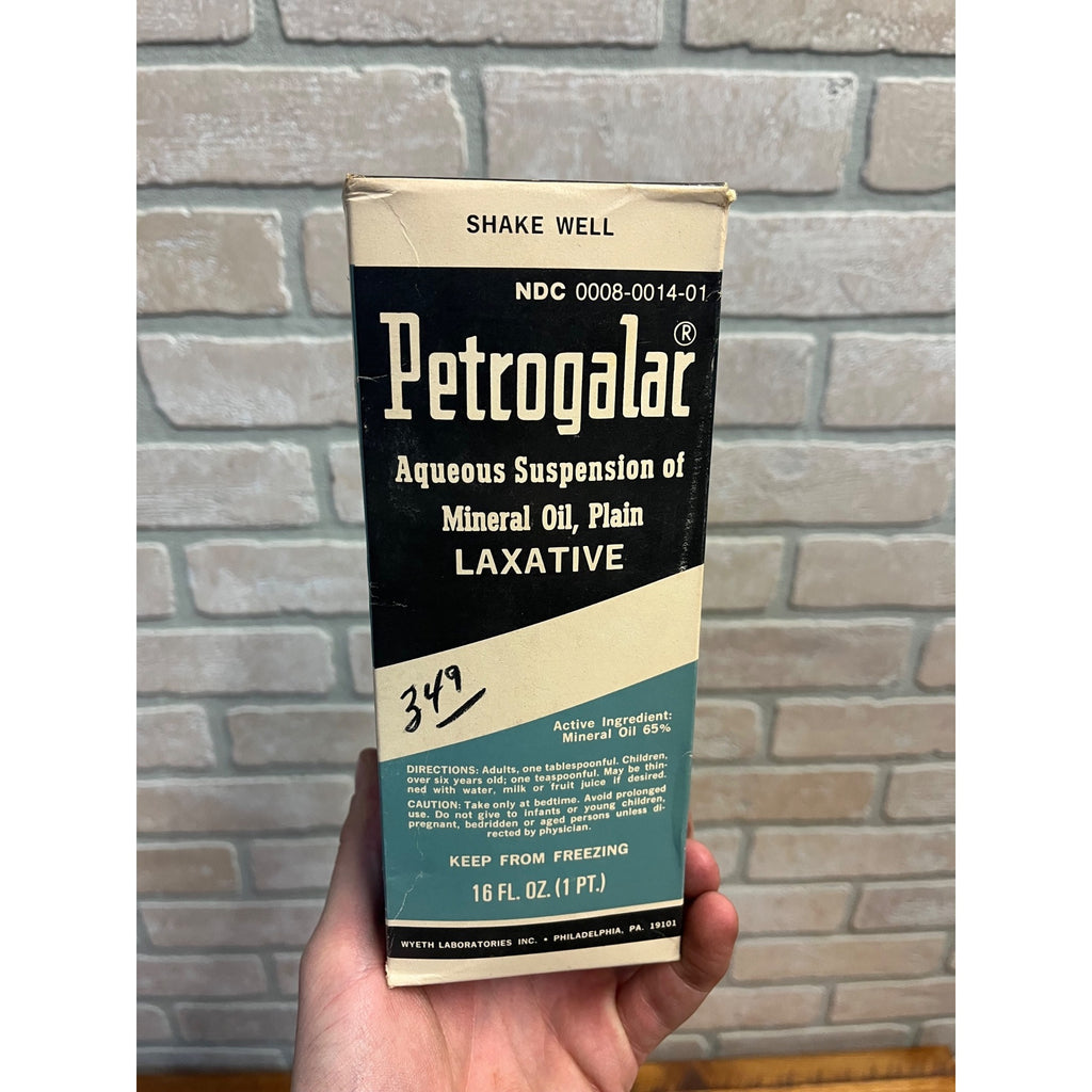 Petrogalar Mineral Oil Plain Laxative Glass Bottle w Box Sealed Medicine