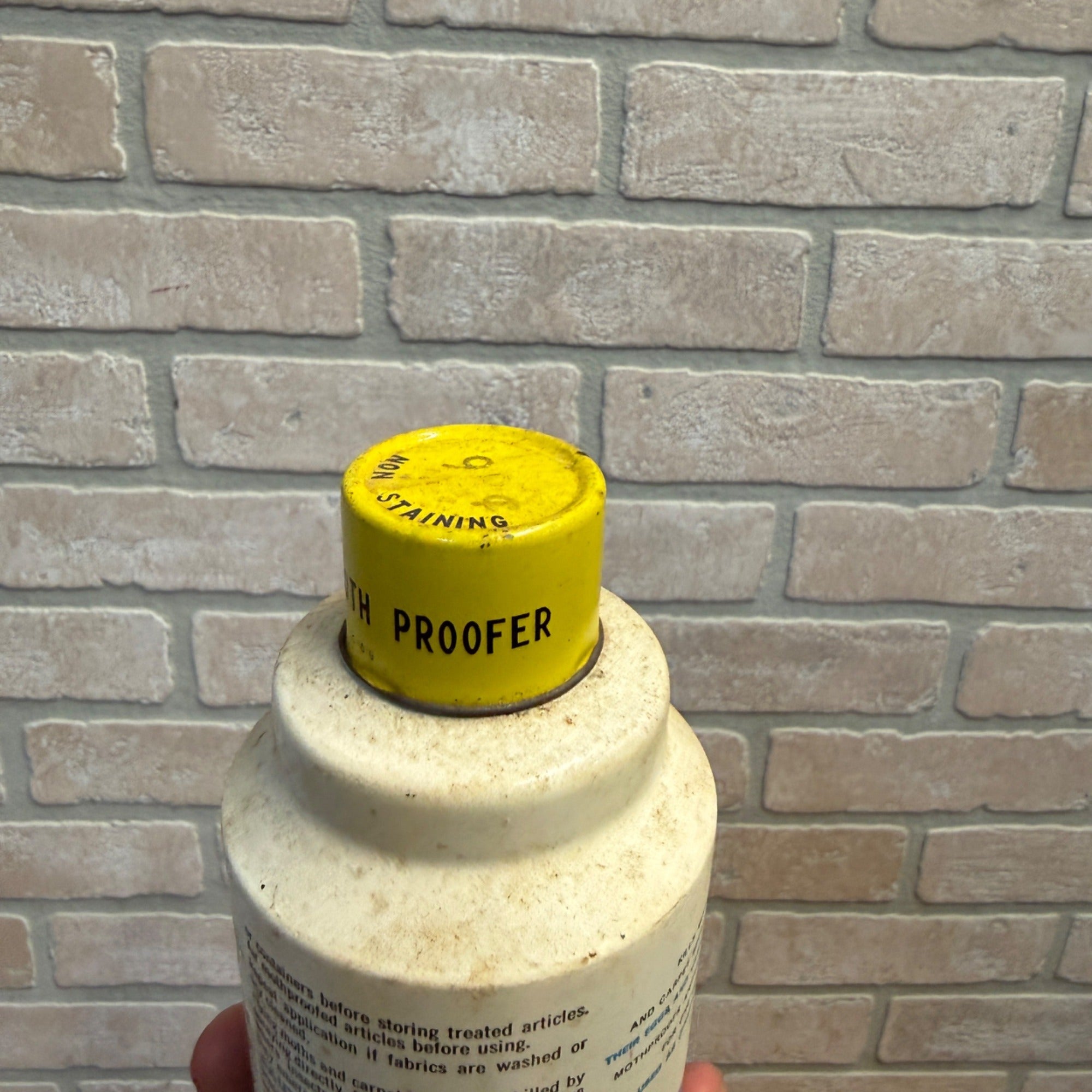 Vintage Raid Moth Proofer Spray Can Partially Full