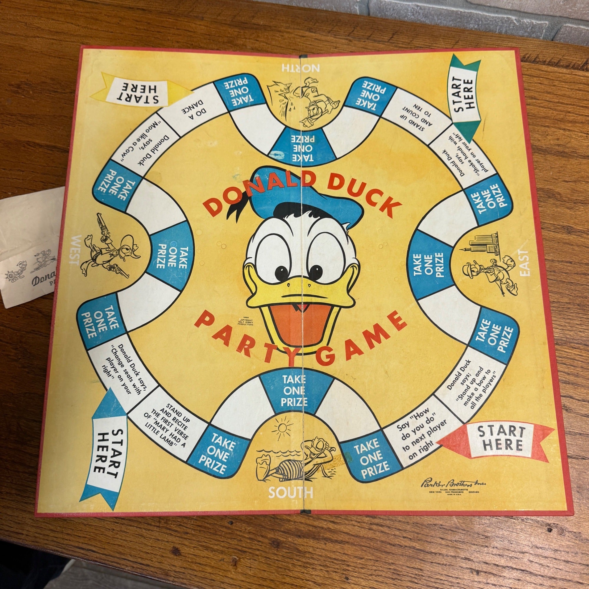 Vintage 1938 Parker Brothers Walt Disney's Donald Duck's Party Game - No Box