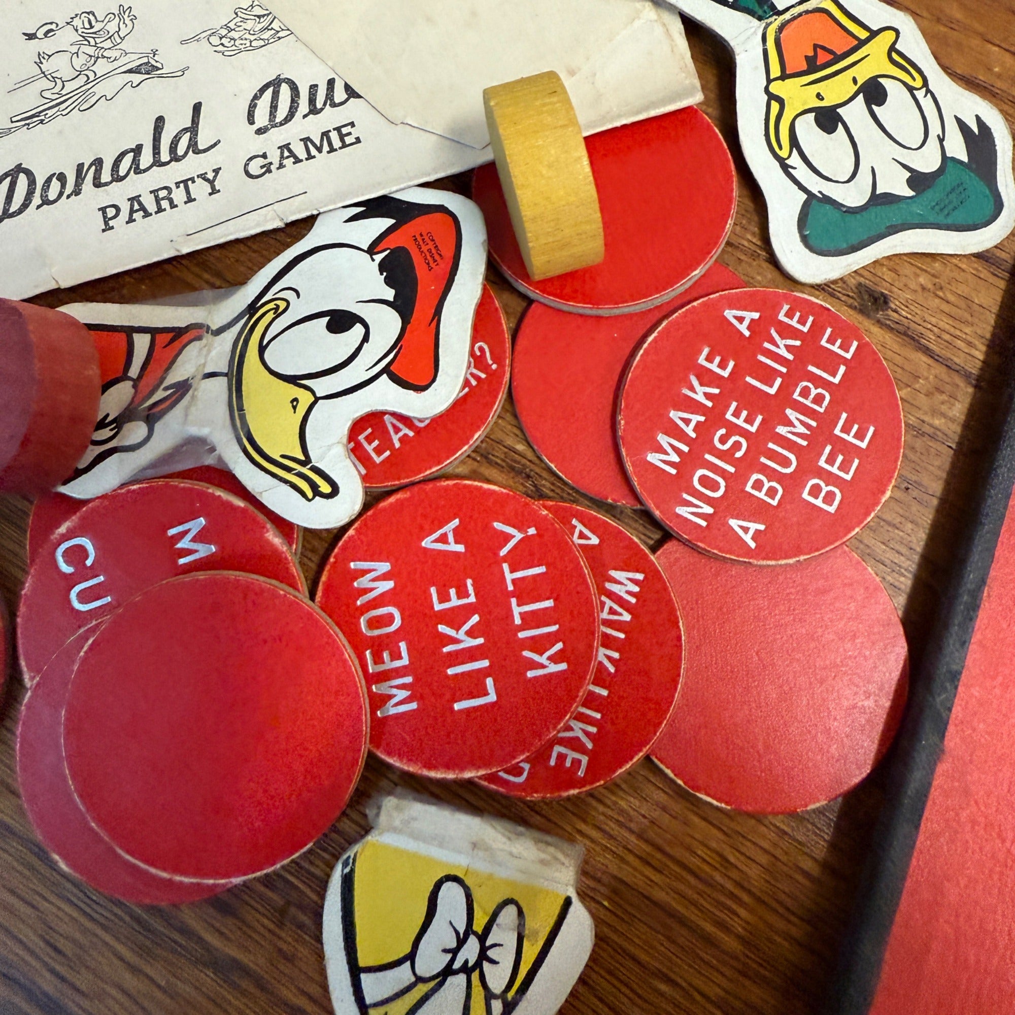 Vintage 1938 Parker Brothers Walt Disney's Donald Duck's Party Game - No Box