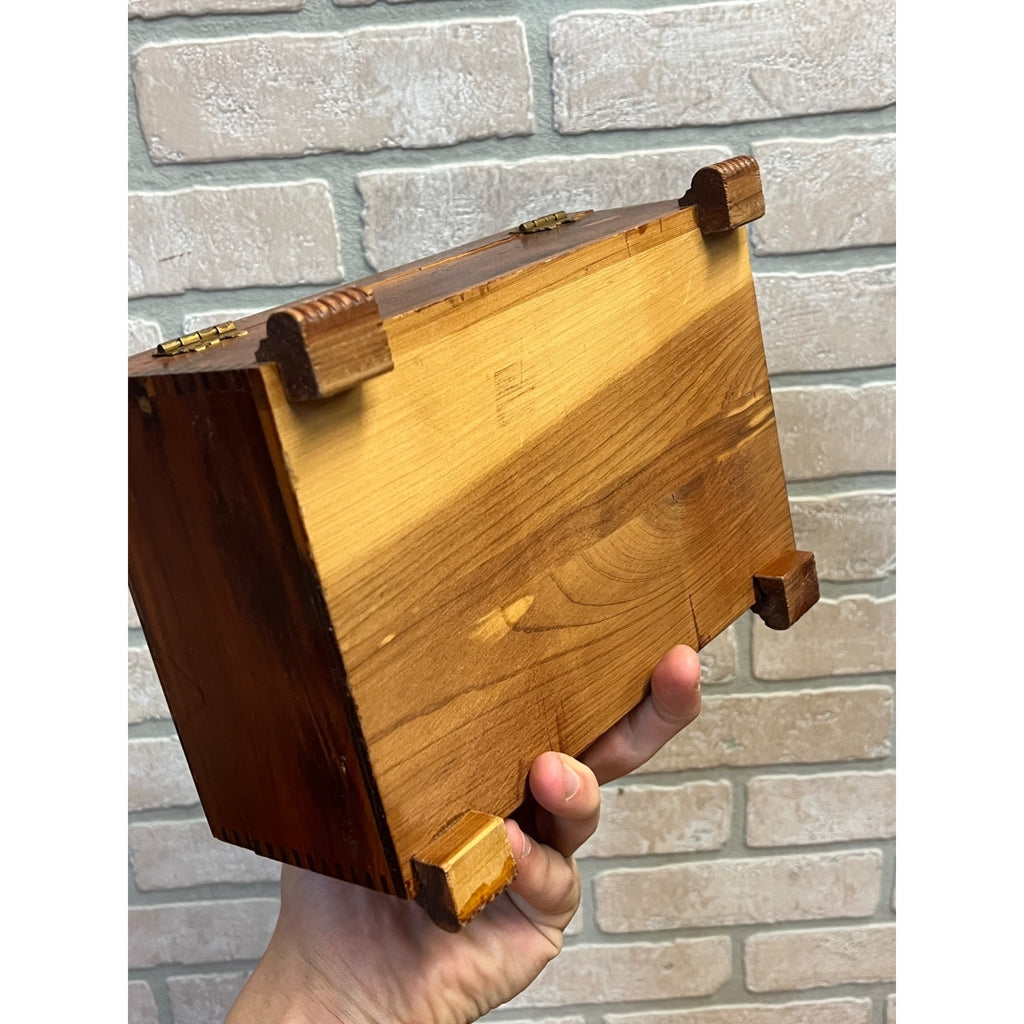 Vintage Cedar Small Wooden Dresser Trinket Jewelry Storage Box Chest 1950s Mid Century