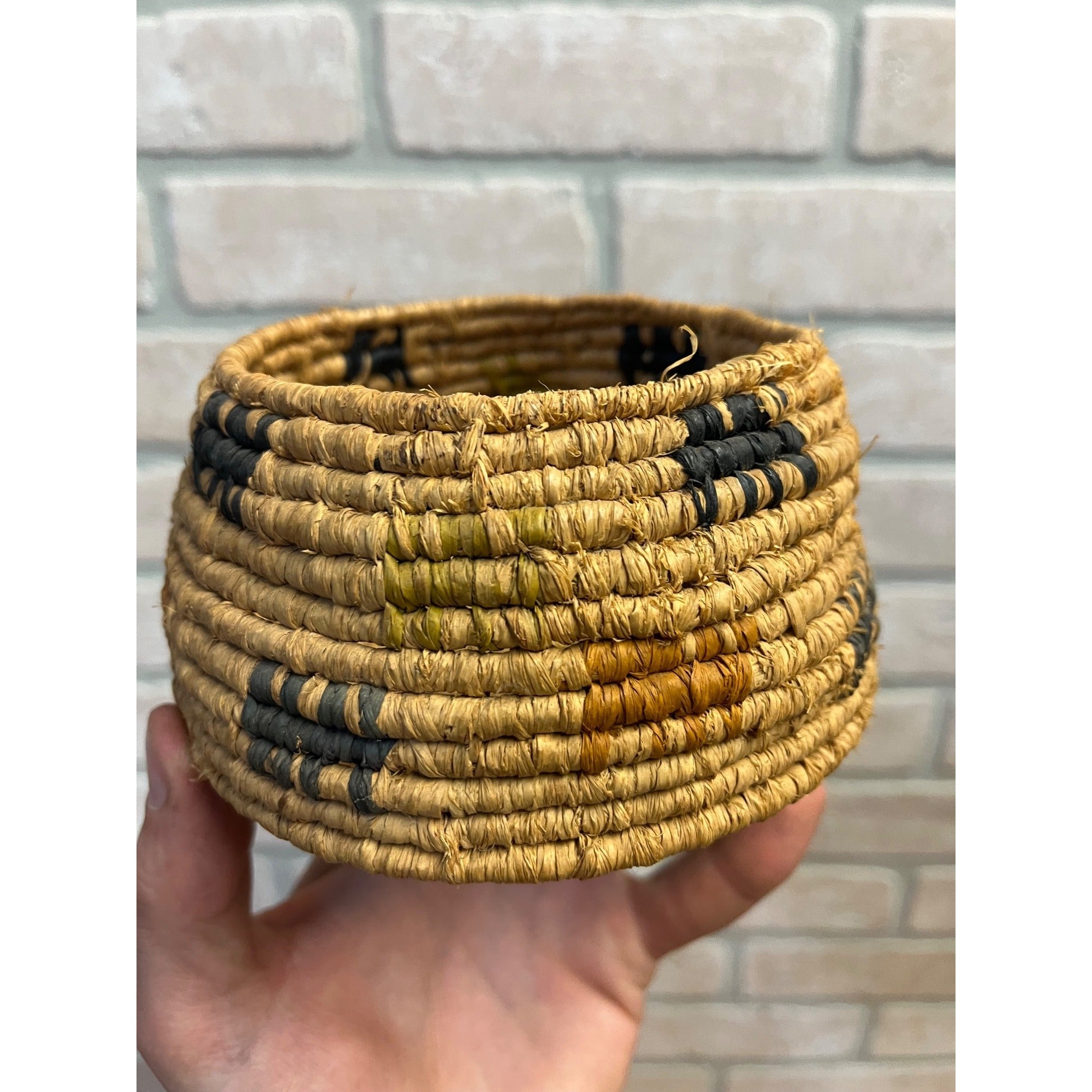 Vintage Handmade African Raffia Coil Basket Tribal Woven Small Bowl 5.25"