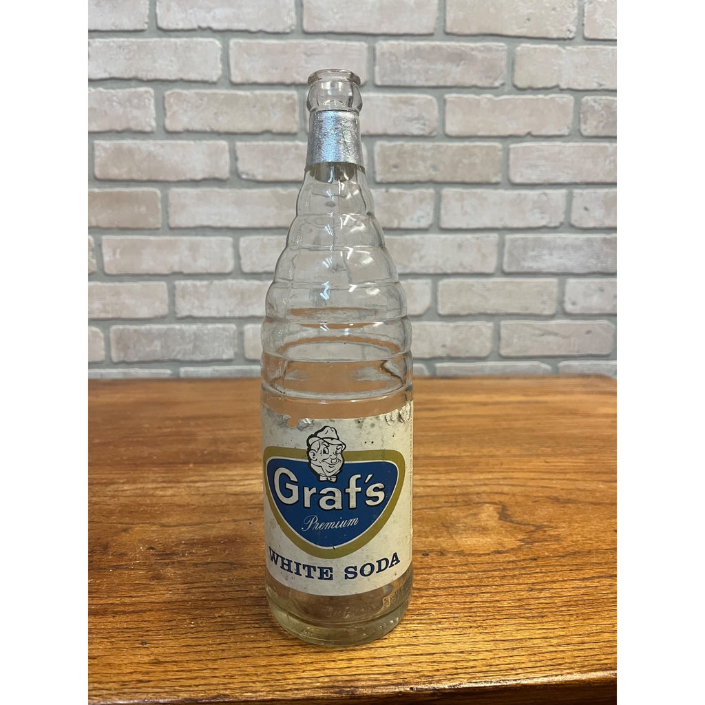 Vintage One Pint 12 Fluid Ounces Graf's Glass Premium White Soda Bottle Graf's Beverages Inc. Milwaukee, WI Paper Label