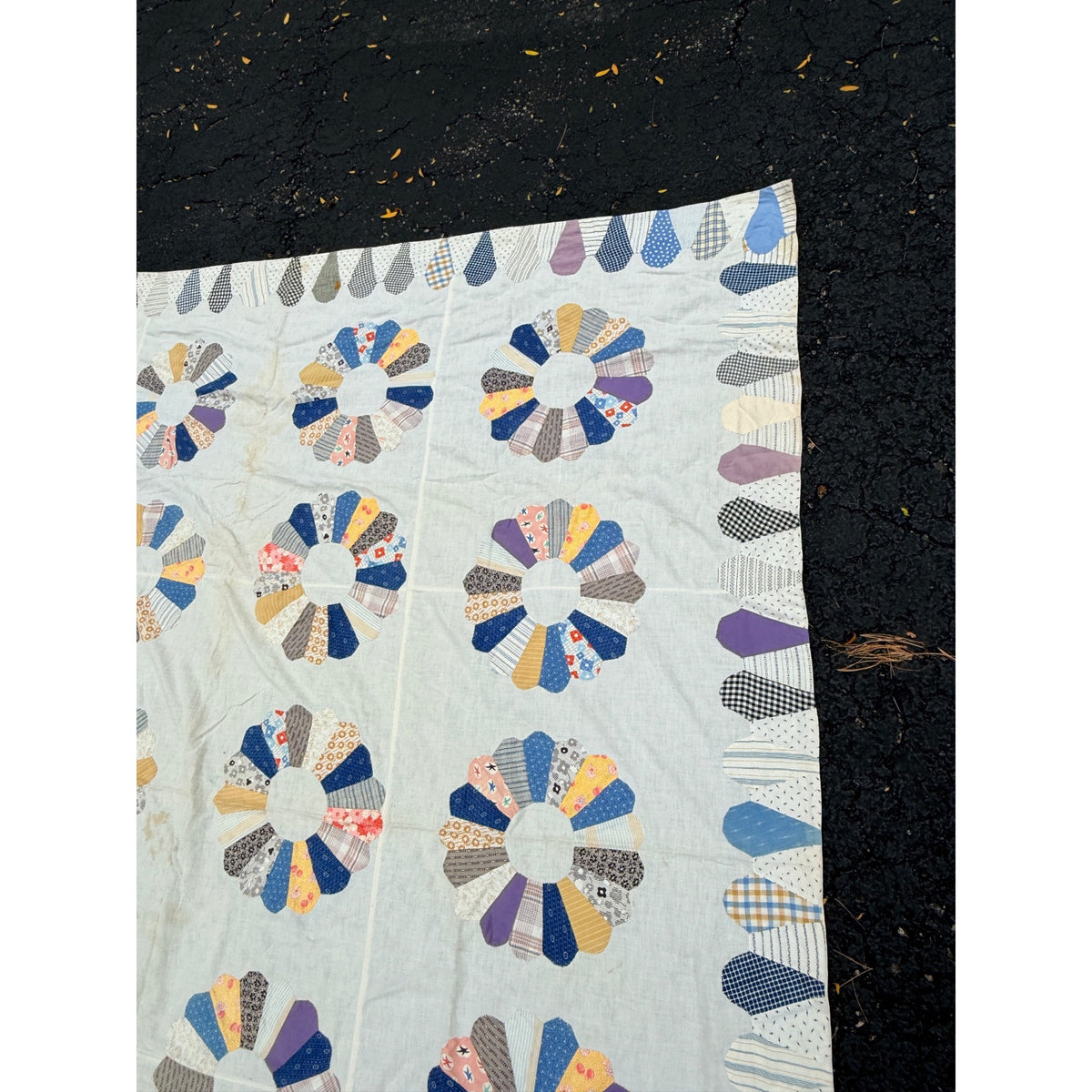 Vintage Dresden Plate Applique Patchwork Bed Topper Blanket 82x77 Handmade