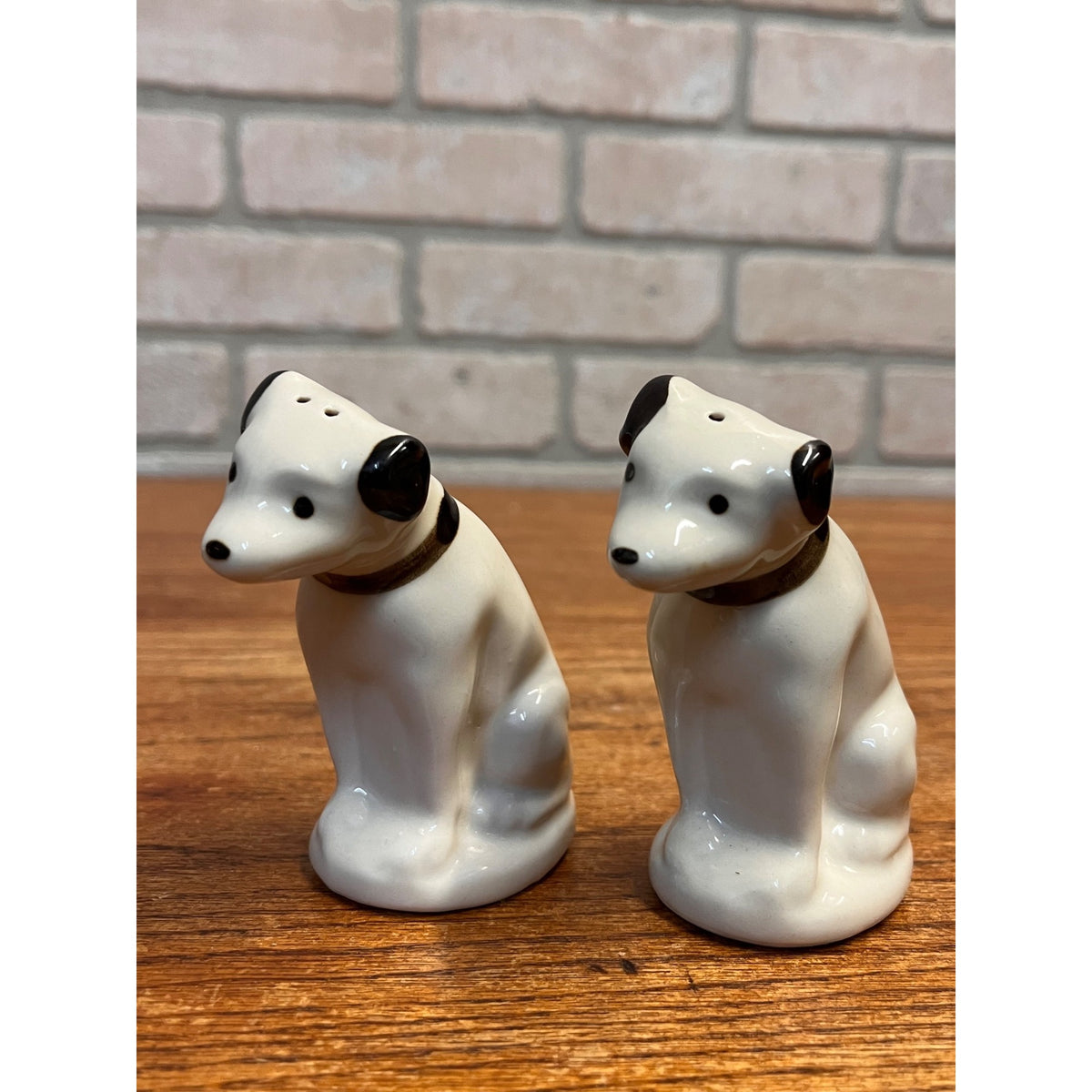Vintage RCA Nipper Dog Mascot Ceramic Salt & Pepper Shaker Set "His Master's Voice" Campaign Circa 1955