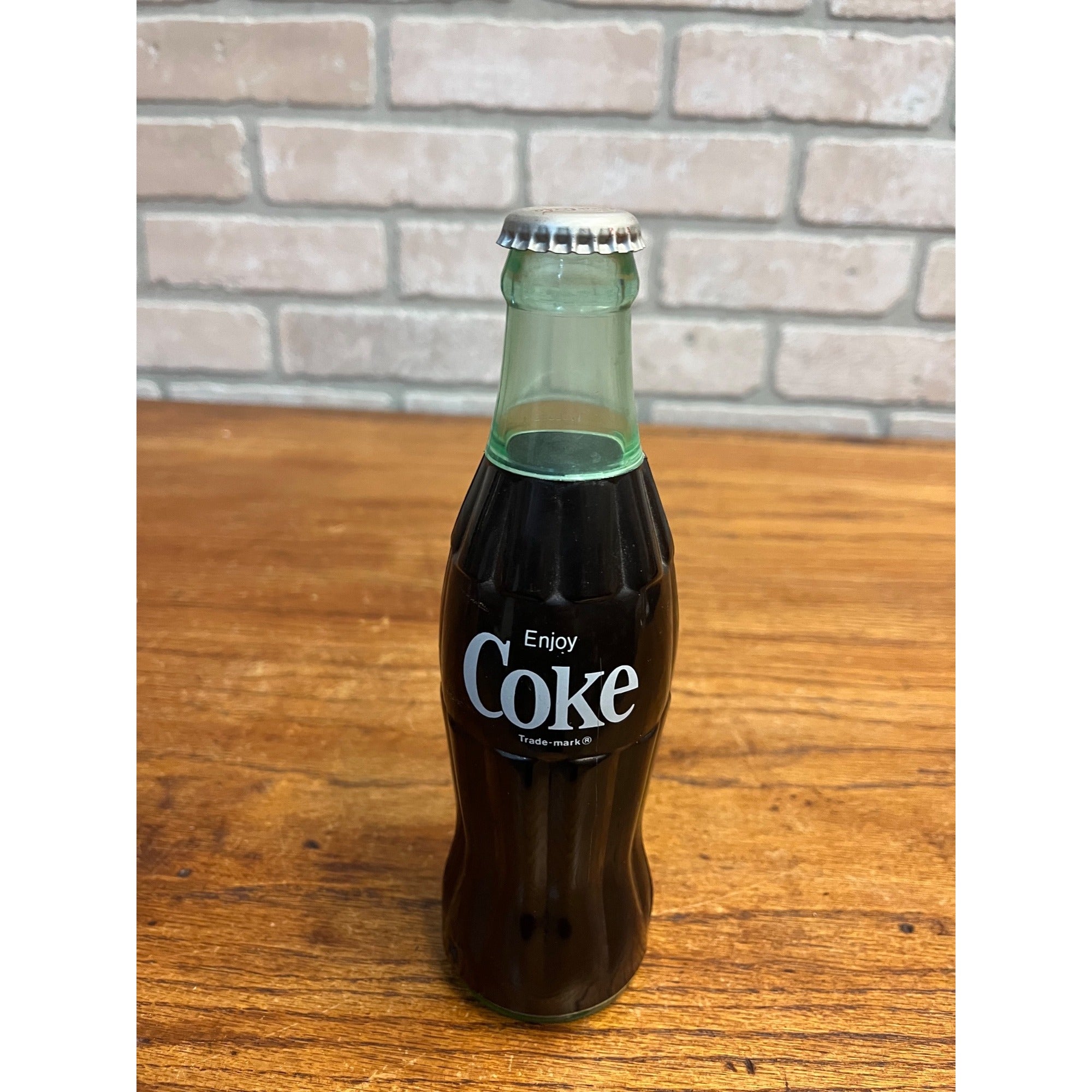 Vintage Coca Cola Figural Bottle AM Radio Enjoy Coke Hong Kong - Non-Working