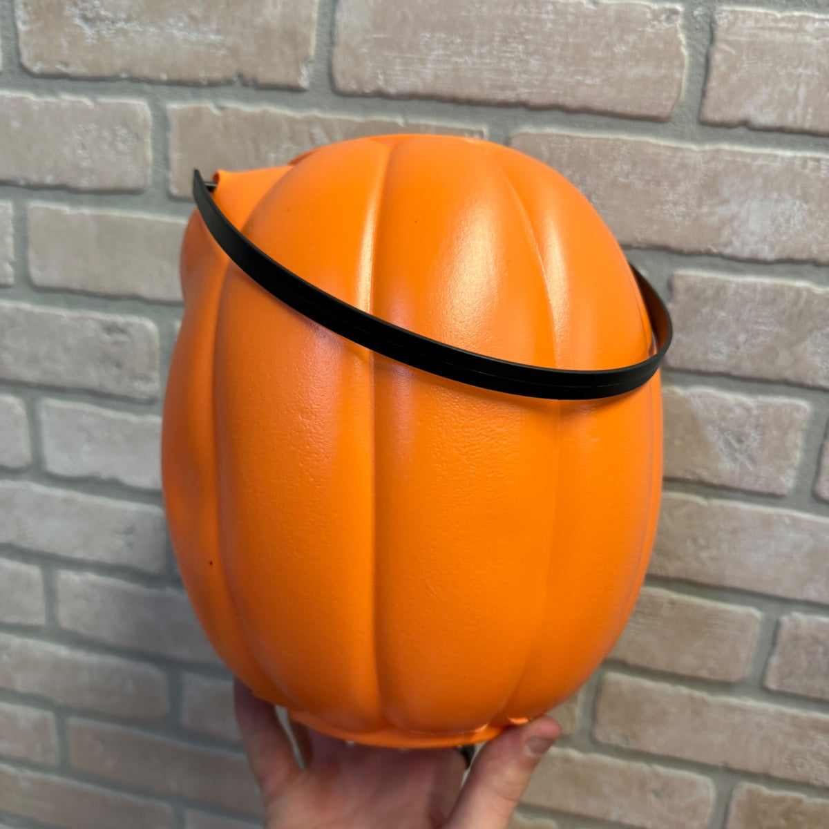 Vintage Plastic Blow Mold Tigger Halloween Candy Bucket Winnie The Pooh Disney