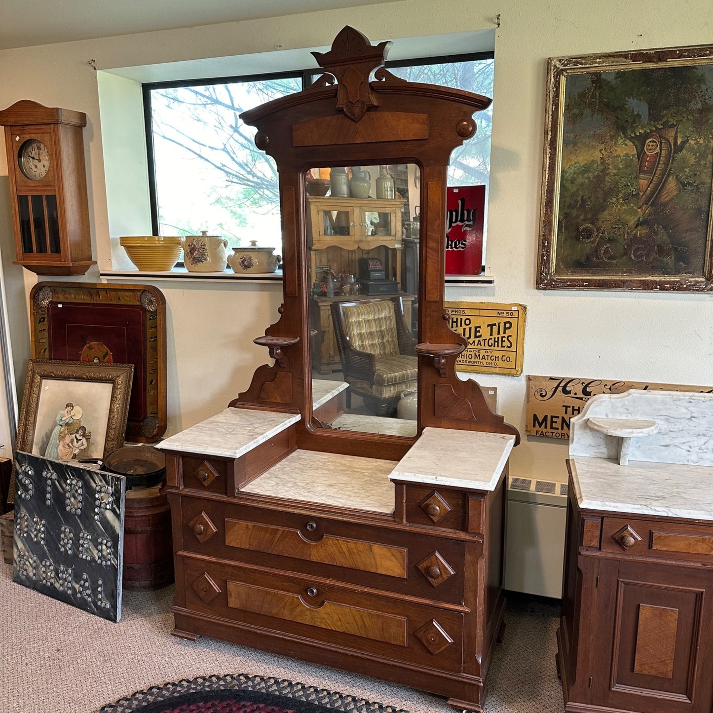 Antique Two-Tone Wooden Dresser W/ Mirror and Granite Top Orante