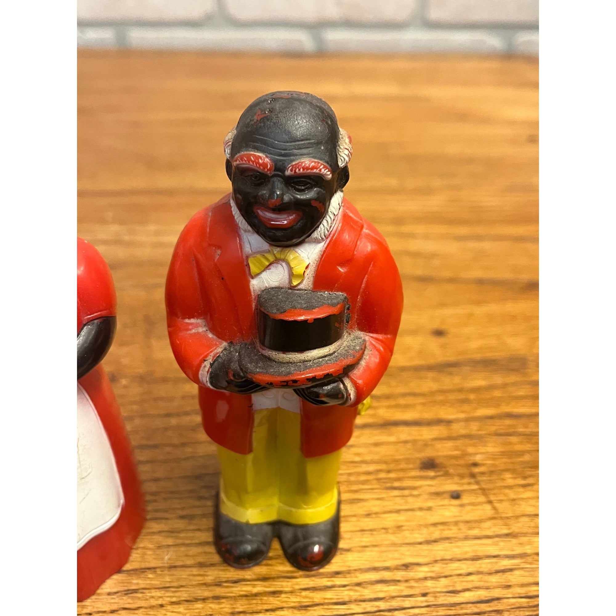 Vintage Aunt Jemima & Uncle Moses Plastic Salt & Pepper Shakers