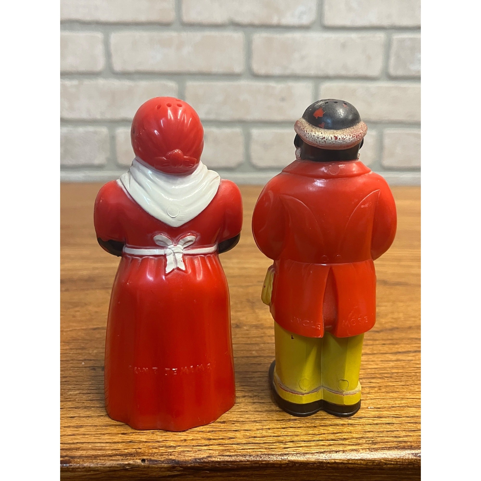 Vintage Aunt Jemima & Uncle Moses Plastic Salt & Pepper Shakers