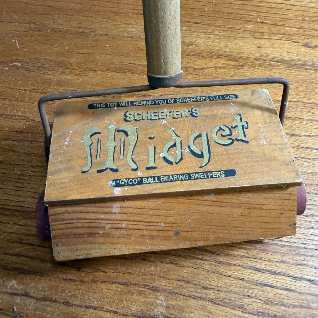 Antique Salesman Sample Child Midget Wood Bissell Sweeper Vacuum Cleaner Toy