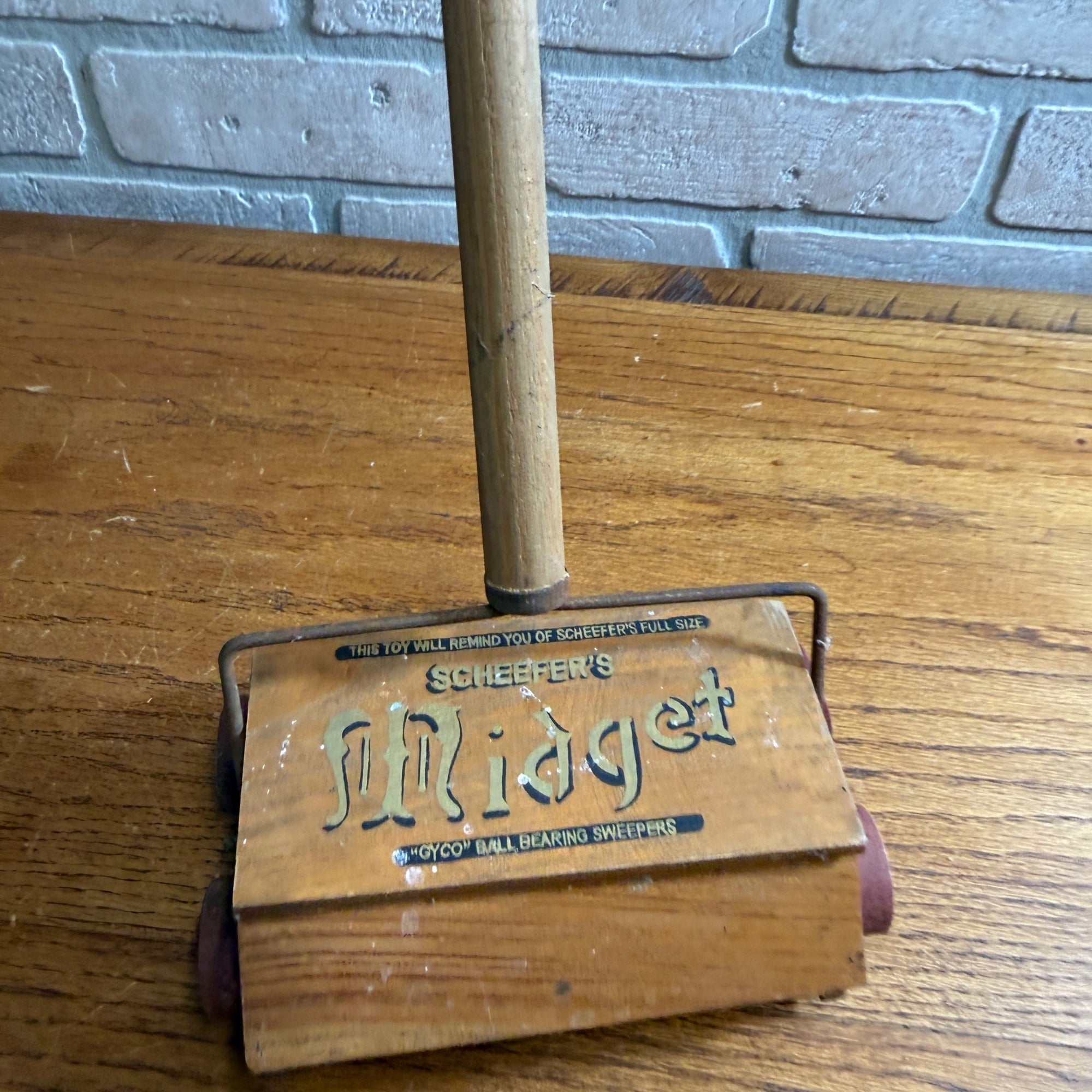 Antique Salesman Sample Child Midget Wood Bissell Sweeper Vacuum Cleaner Toy