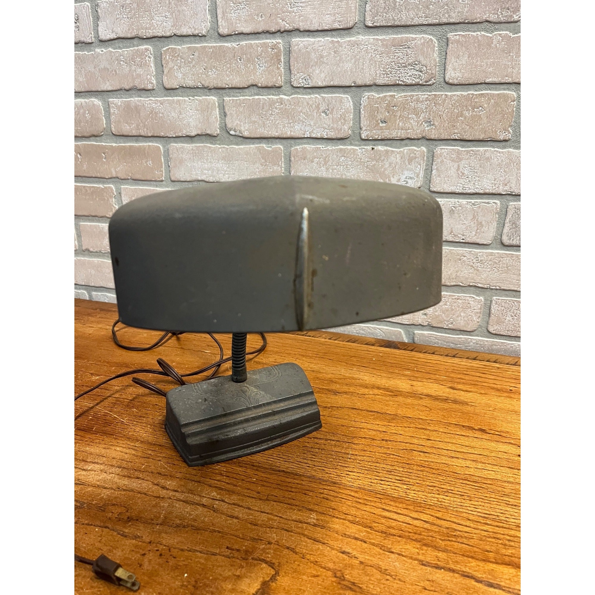 Vintage 1940s Art Deco Cast Iron Gooseneck Desk Lamp w/Pen Holder Industrial