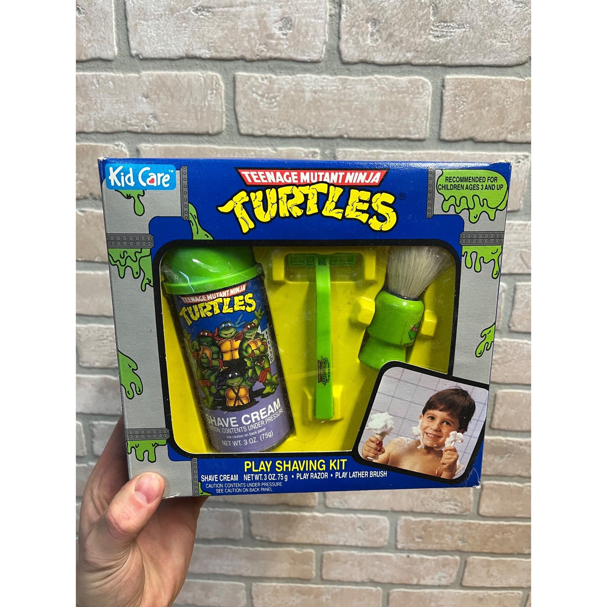 Vintage TMNT Teenage Mutant Ninja Turtles ~ Play Shaving Kit ~ Kid Care 1992