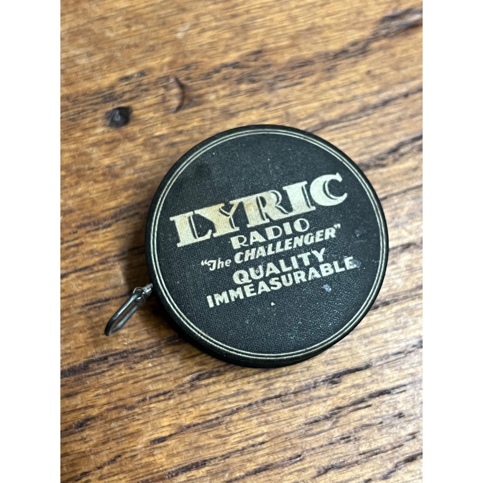 Vintage 1920s Lyric Radio The Challenger Celluloid Advertising Tape Measure