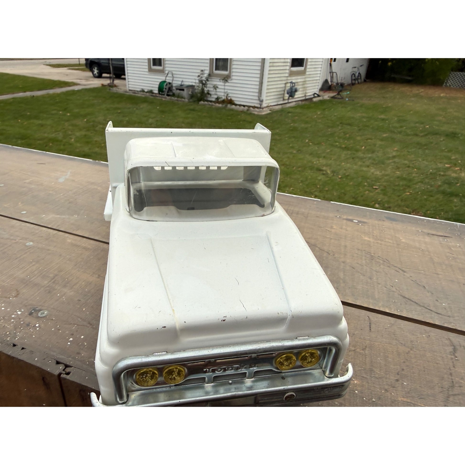 Vintage  Tonka White Farm Truck Stake Bed 14" Pressed Steel Toy