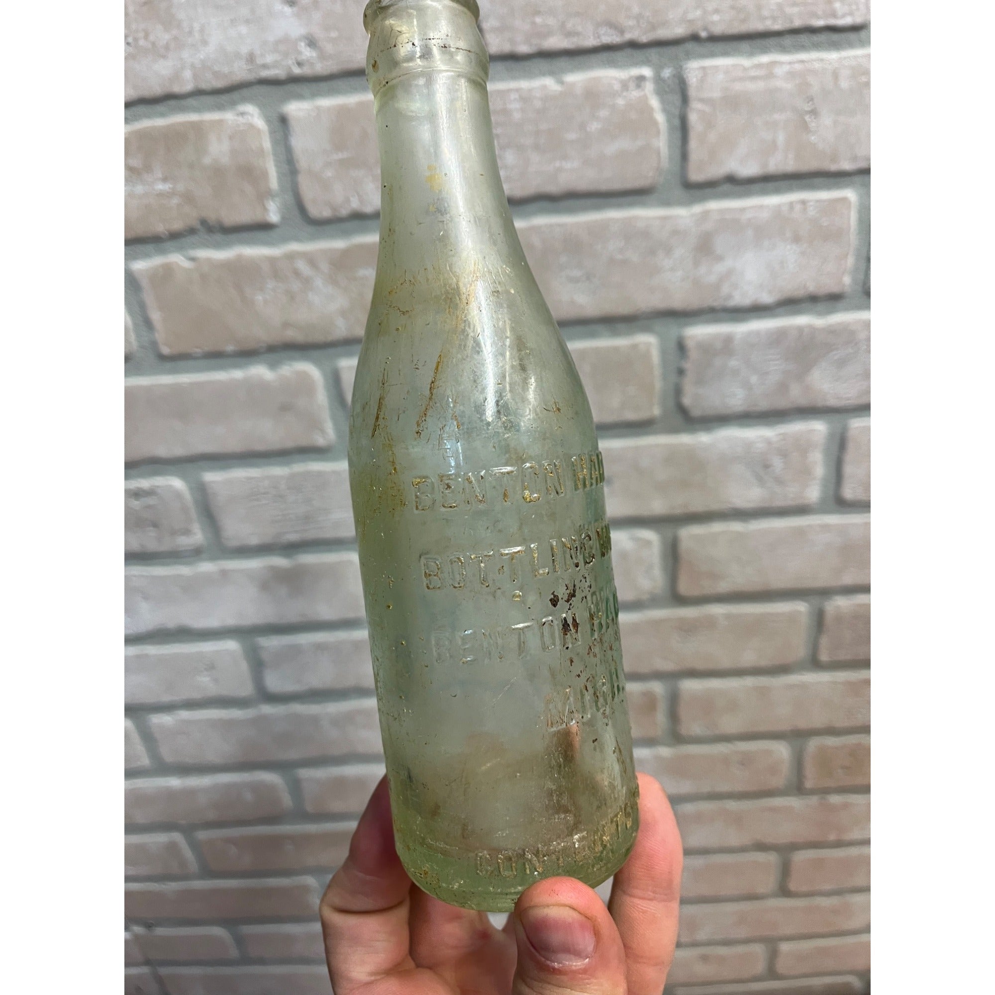 Vintage Benton Harbor Bottling Works Michigan MI Crowntop Soda Pop Bottle