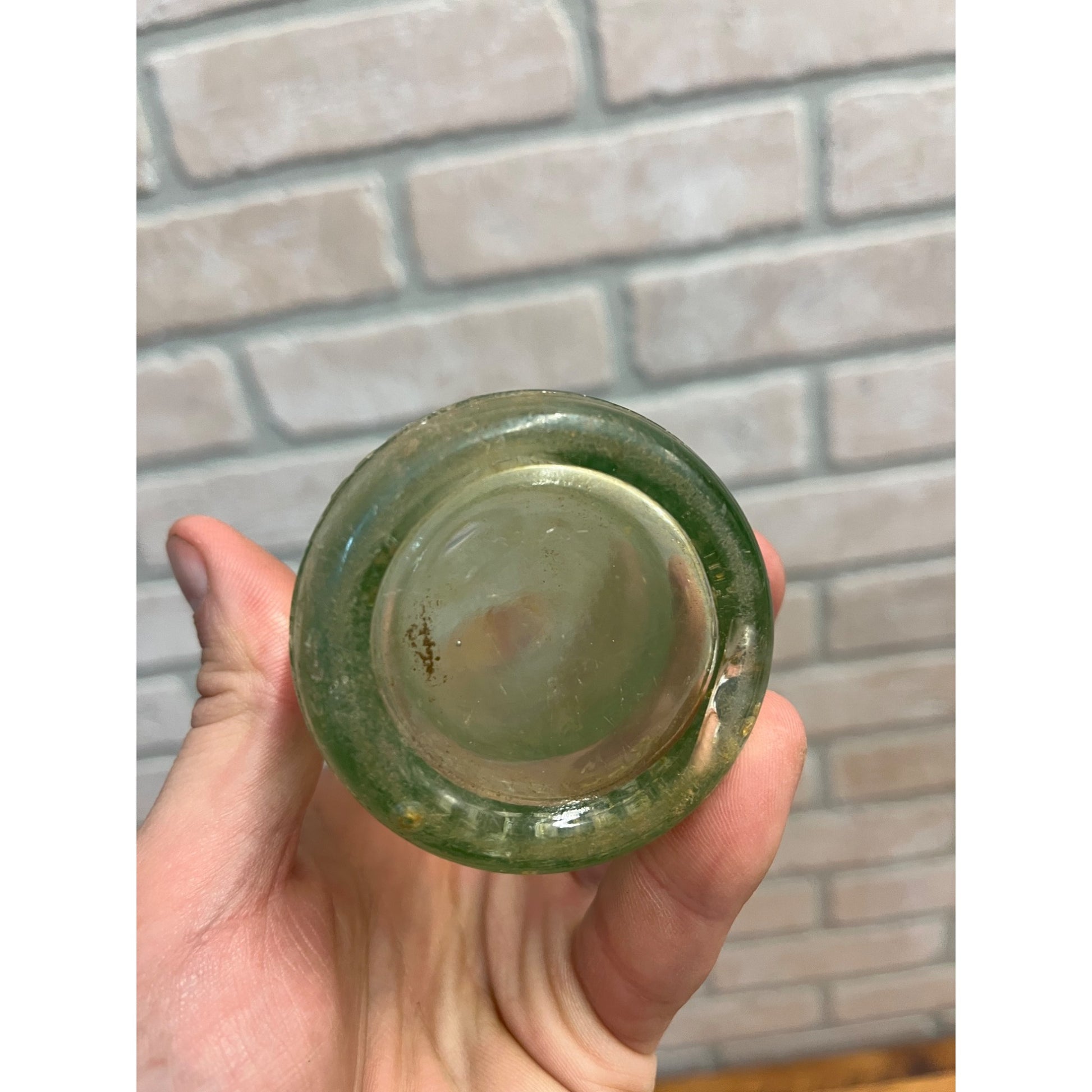 Vintage Benton Harbor Bottling Works Michigan MI Crowntop Soda Pop Bottle