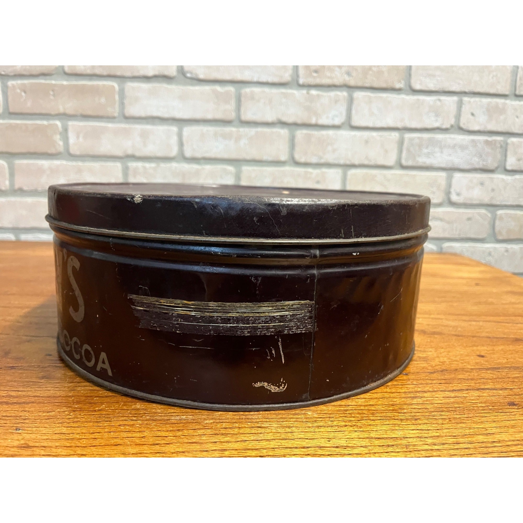 Vintage 12" Diameter Hershey's Chocolate and Cocoa Advertising Food Tin