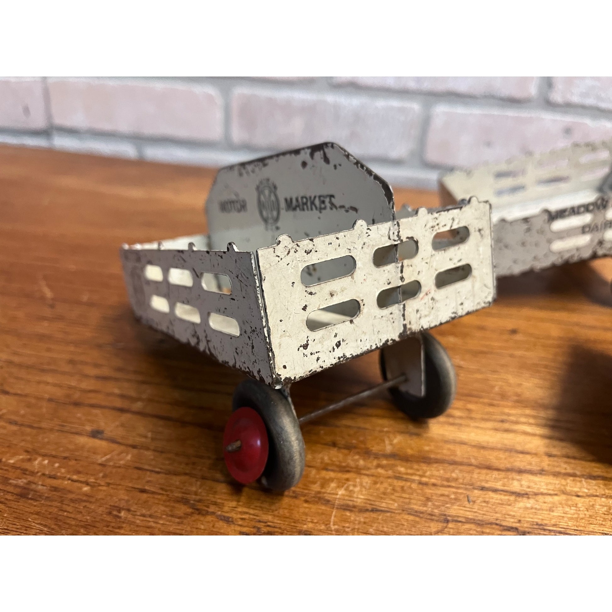 Vintage Marx Pressed Steel Toy Trailers Lot Meadow Brook, Motor Market, Ice