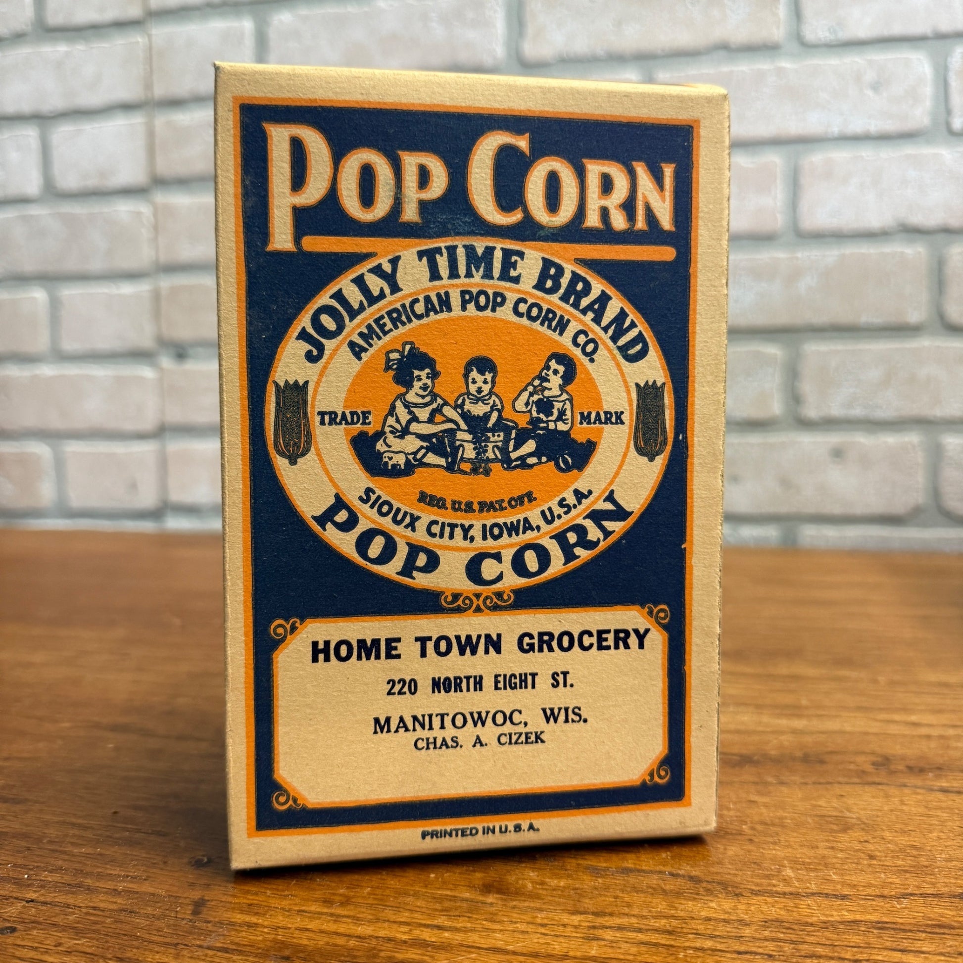 Vintage Jolly Time Popcorn Box Manitowoc, Wisconsin Advertising