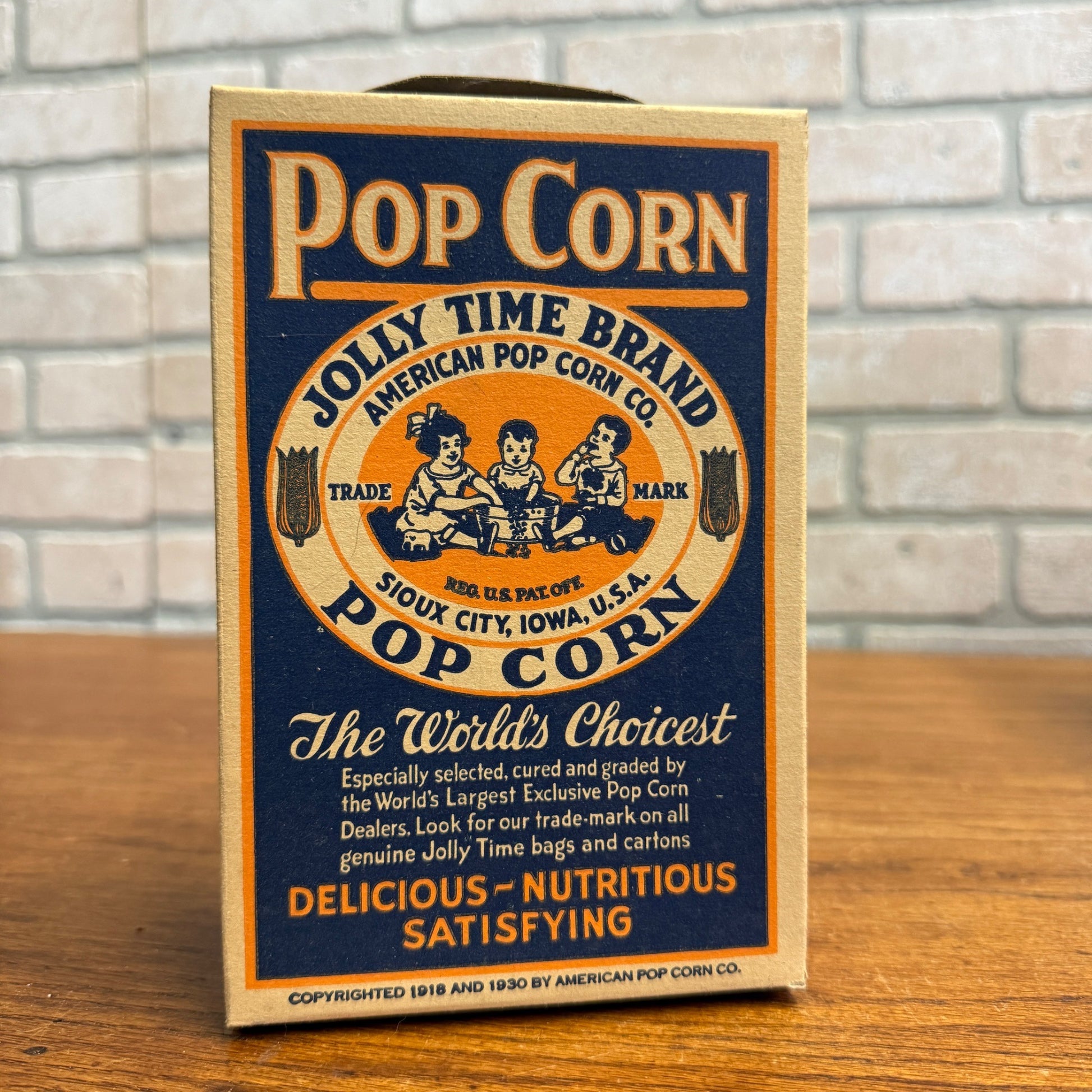 Vintage Jolly Time Popcorn Box Manitowoc, Wisconsin Advertising