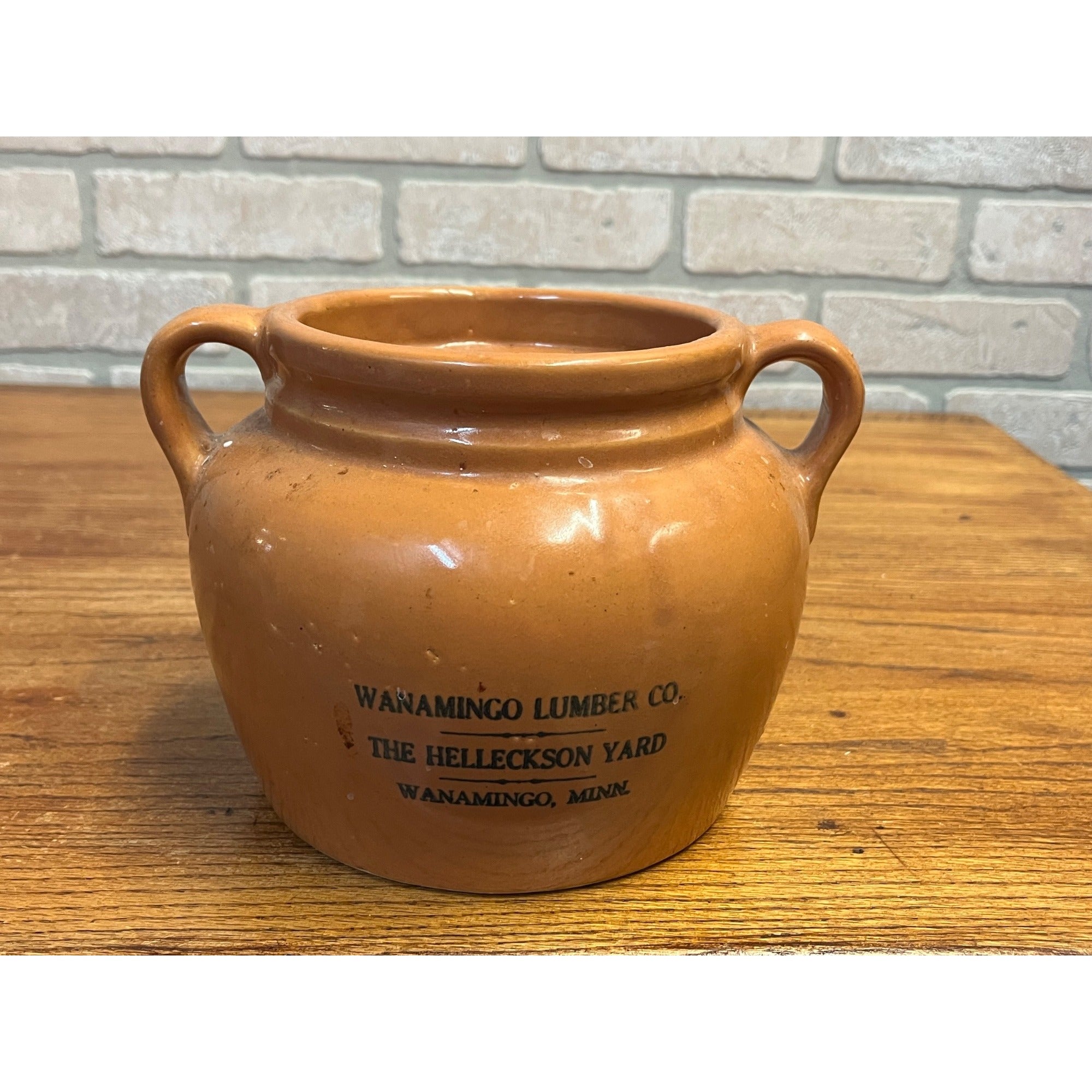 Vintage Wanamingo MN Lumber Yard Helleckson Yard Advertising Stoneware Bena Pot